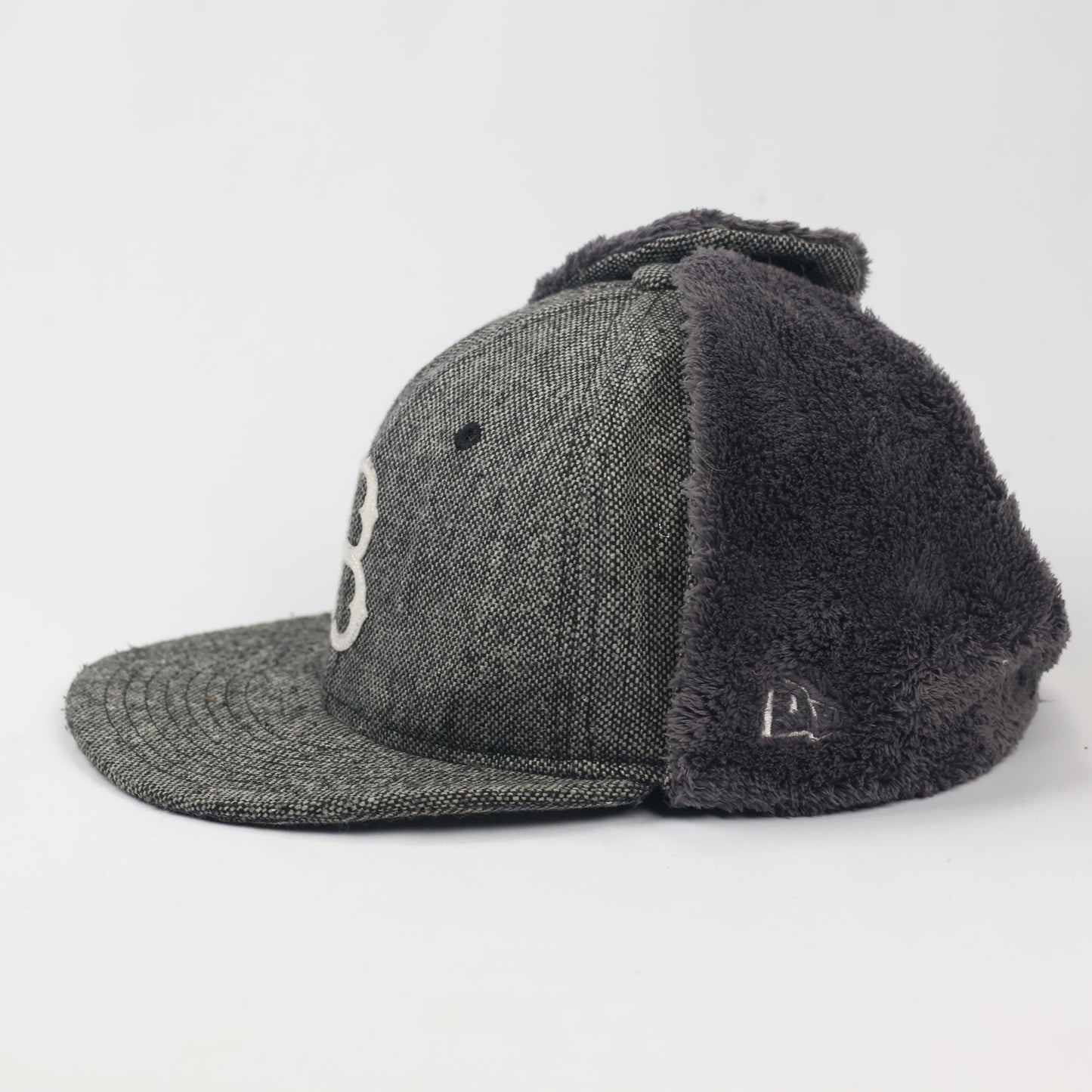 Vintage New Era Cooperstown Collection Dogear Thrifted Hat - Faux Fur Lined - Size 7 1/4