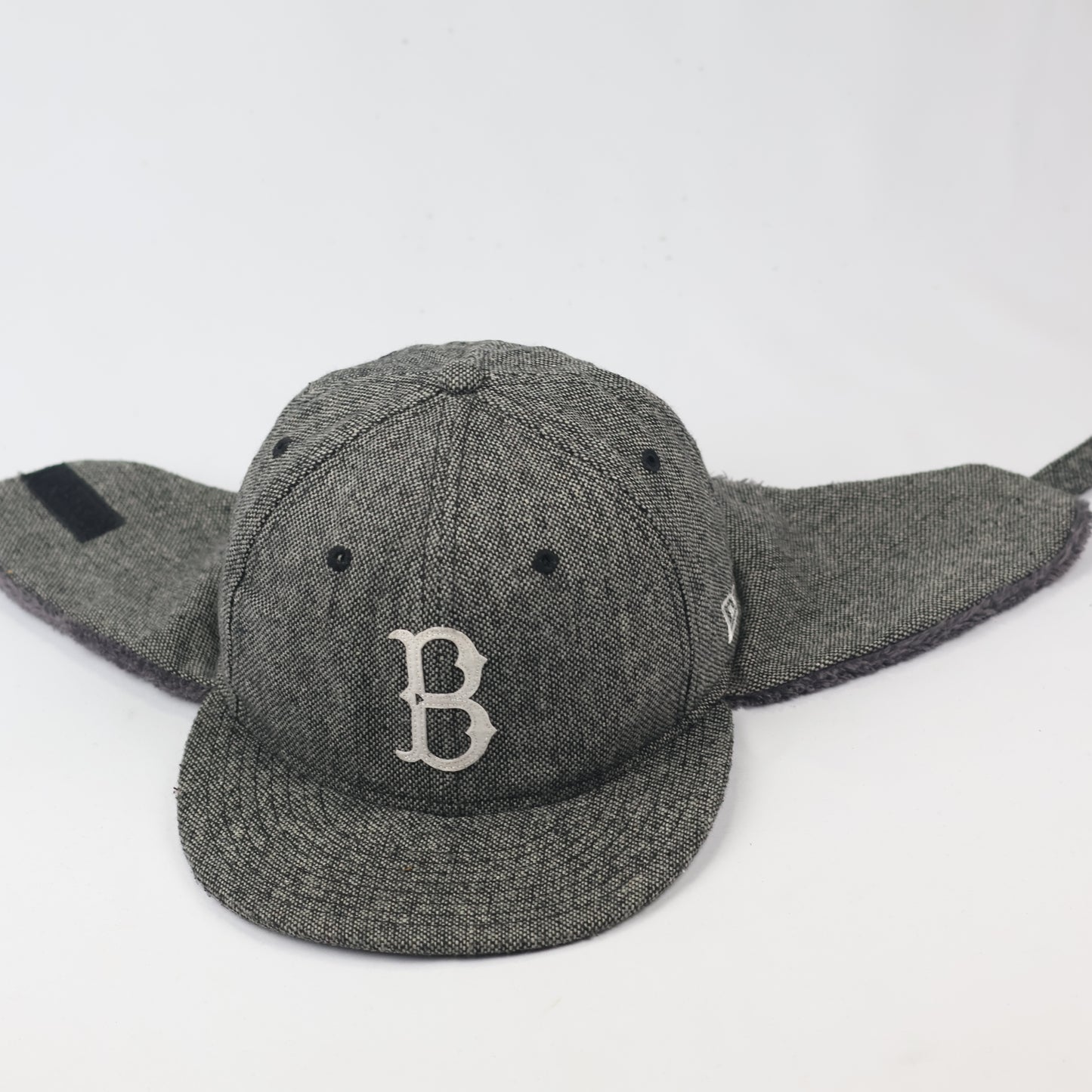 Vintage New Era Cooperstown Collection Dogear Thrifted Hat - Faux Fur Lined - Size 7 1/4