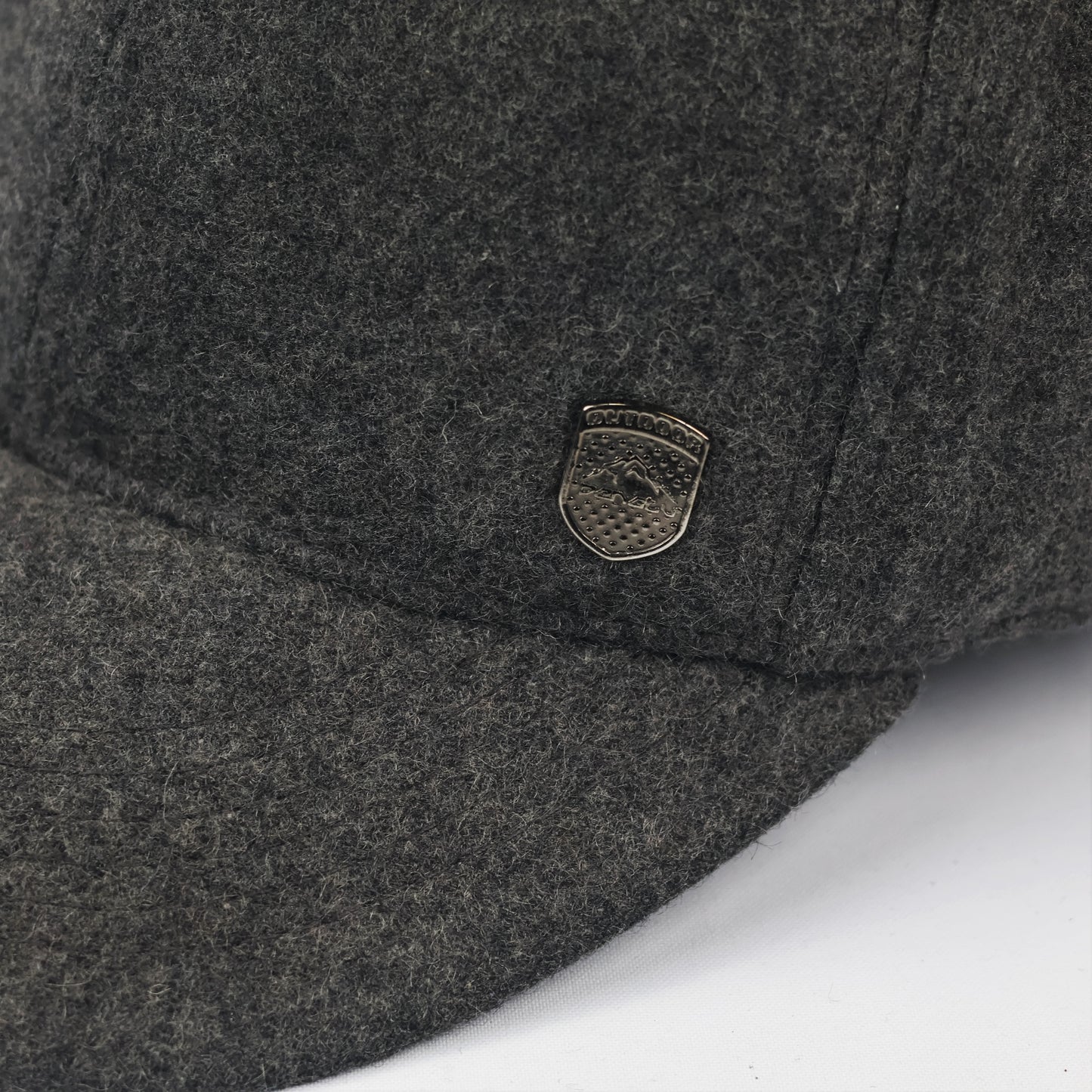 Pengtu Outdoor Charcoal Grey Woolen Winter Thrifted Baseball Cap