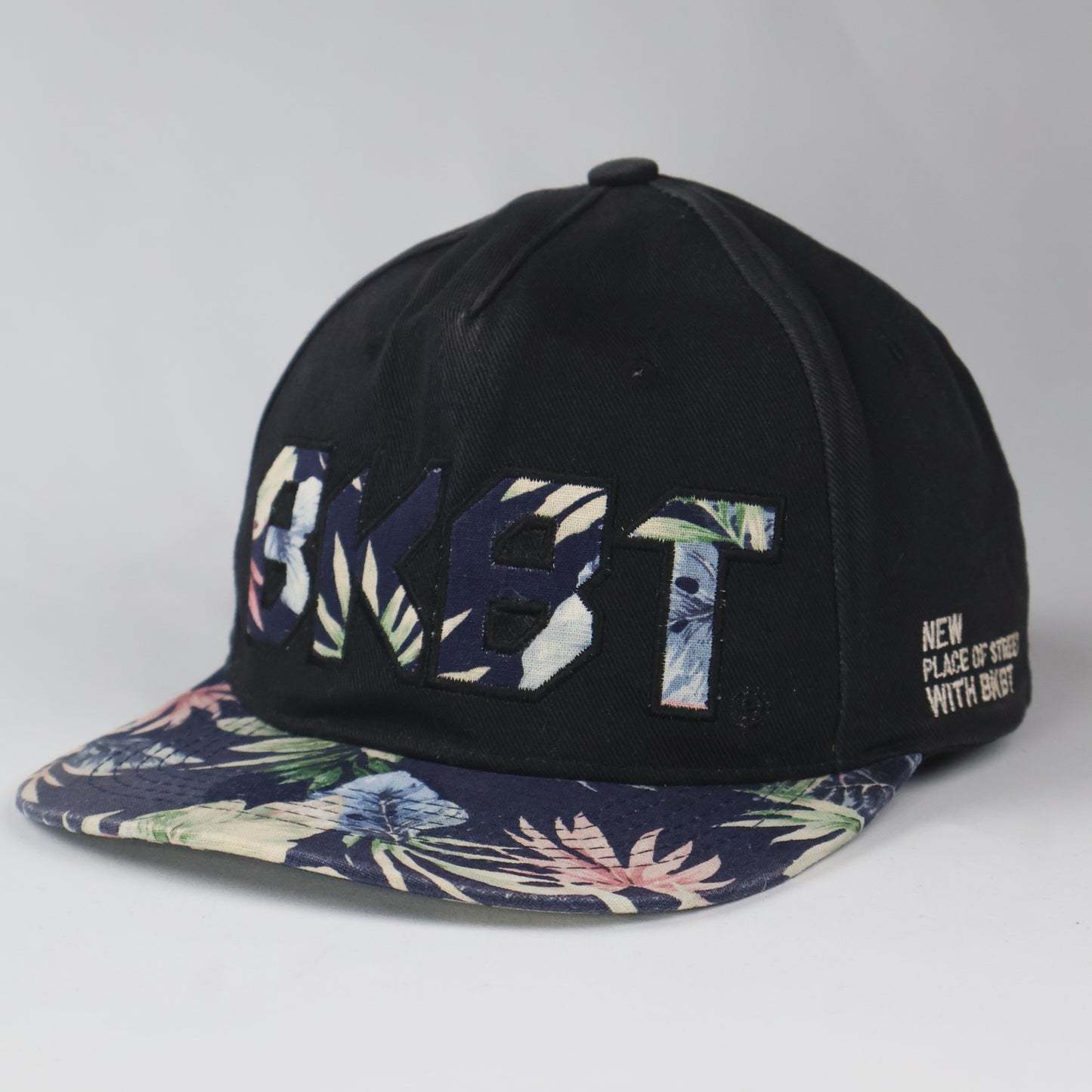 "BKBT" Floral Print Snapback Cap - Black