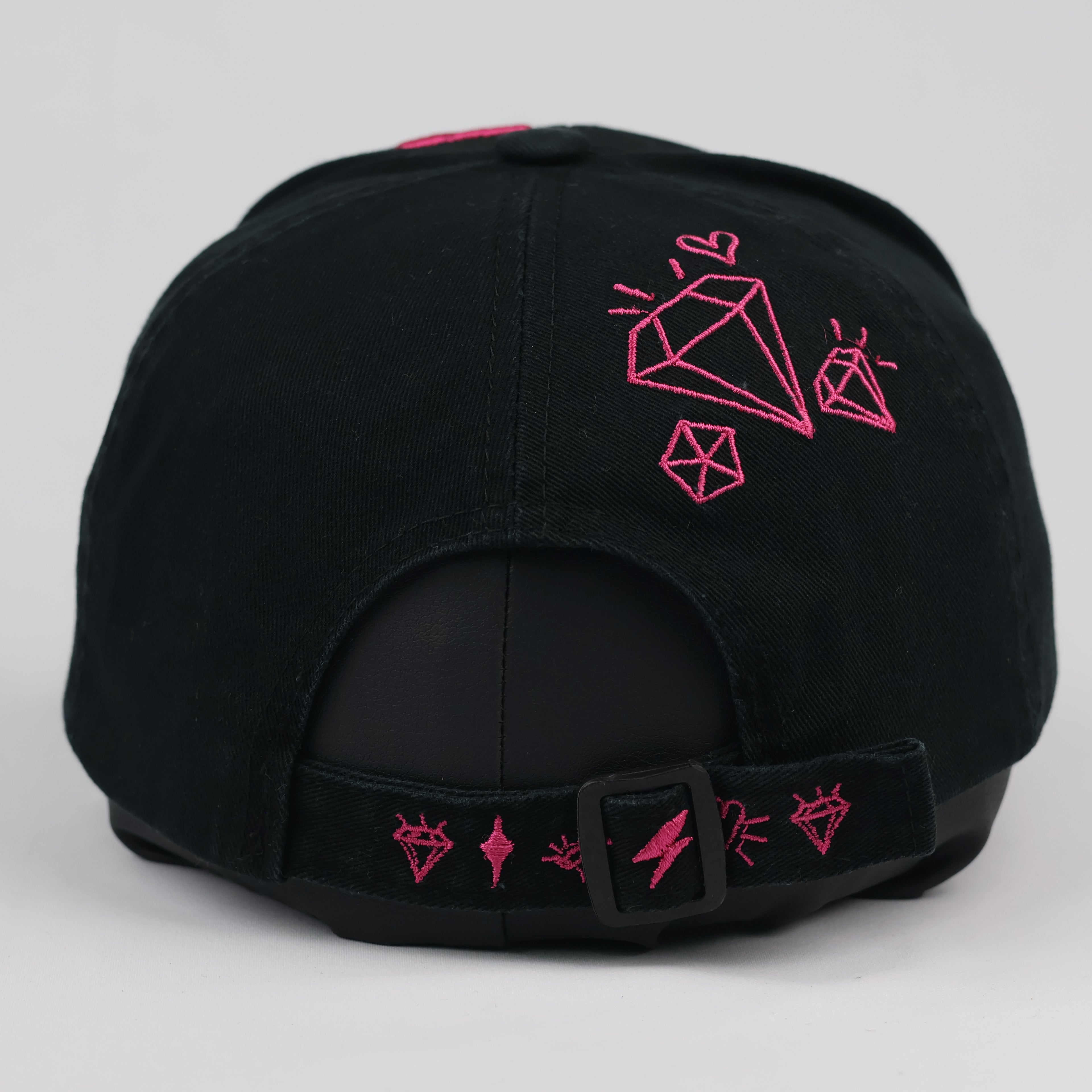 Thrifted Damplush Diamond Graphic Strapback Hat | Black | Size 56-58cm
