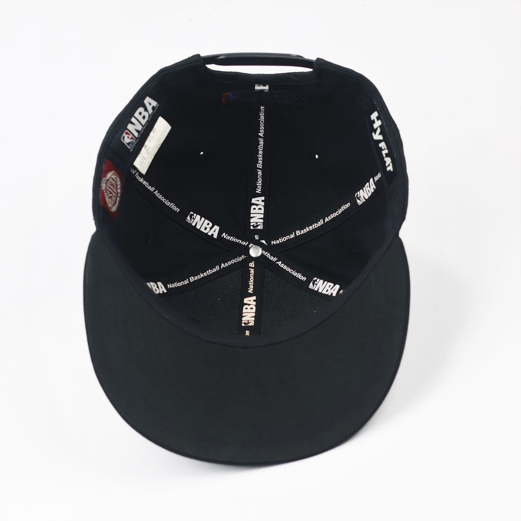 NBA LA Clippers Black Gothic Logo Thrifted Snapback Cap