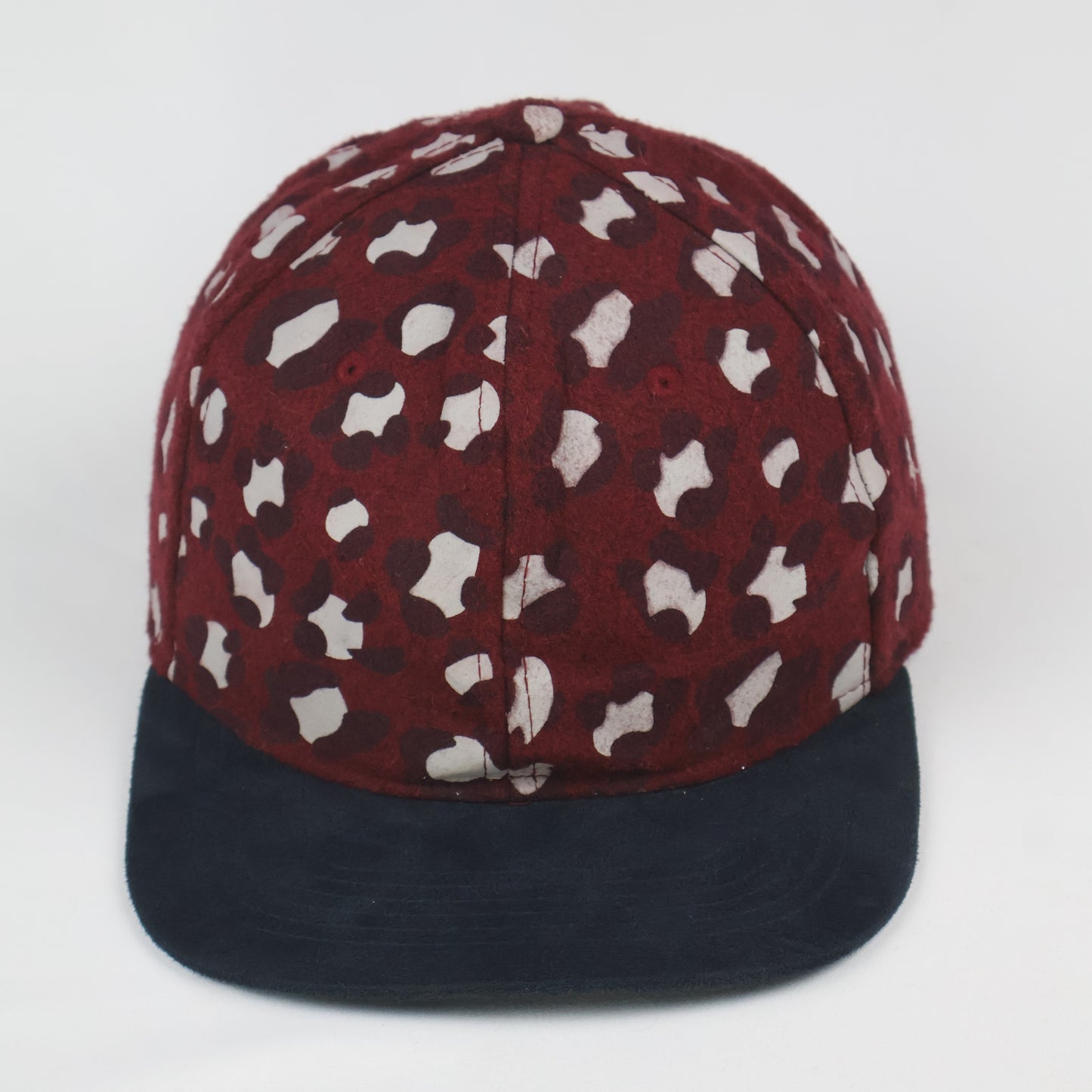 Leopard Print Felt Snapback Cap - Burgundy/Black