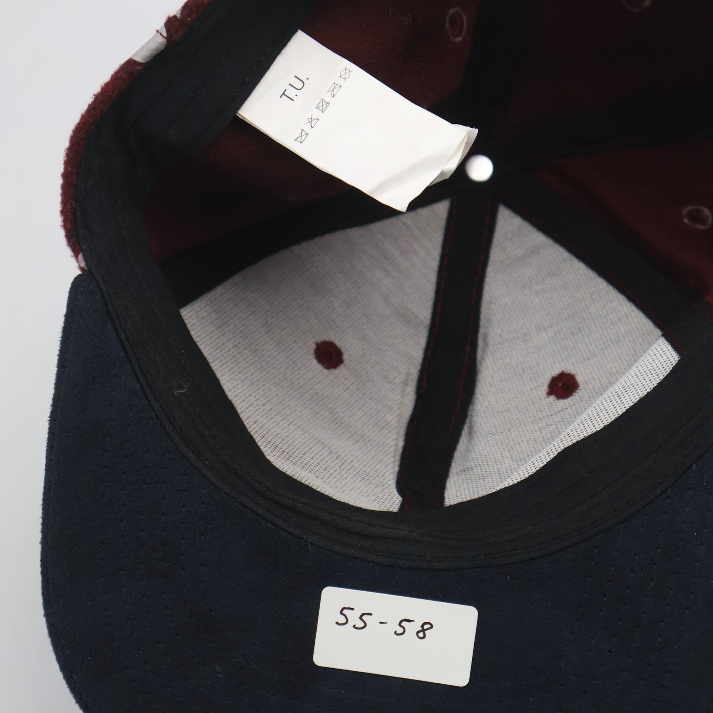 Leopard Print Felt Snapback Cap - Burgundy/Black