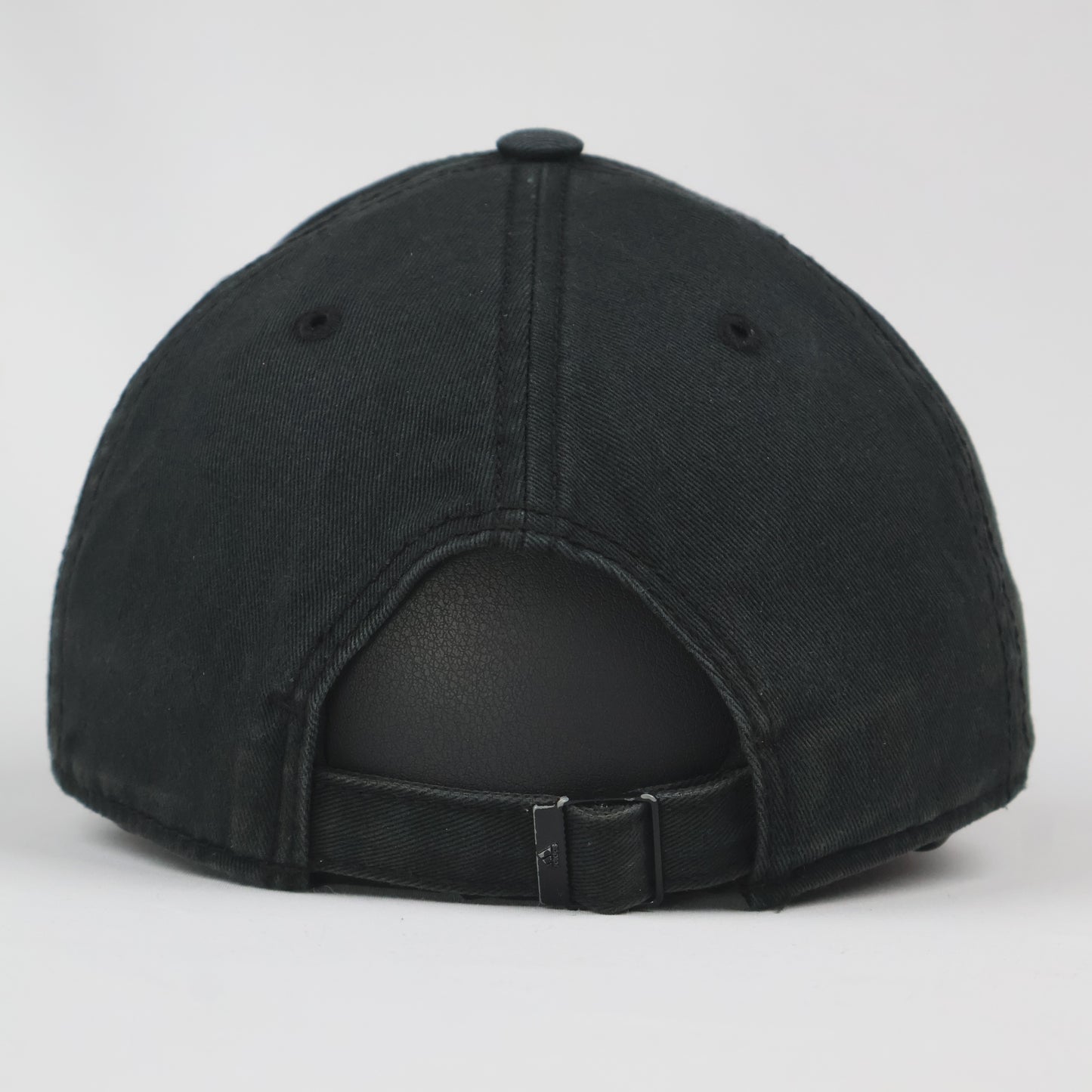 Adidas Classic Logo Dad Cap - Black