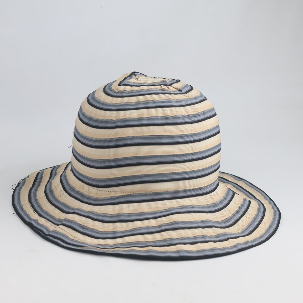 Thrifted Retro Striped Summer Beach Hat (57-58 cm)