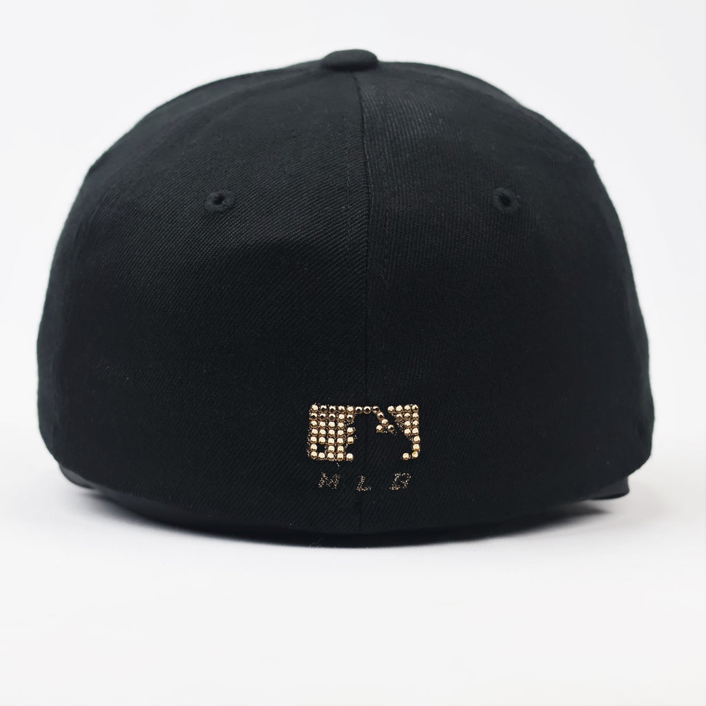 MLB Boston Red Sox Rhinestone "B" Logo Black Thrifted Baseball Cap