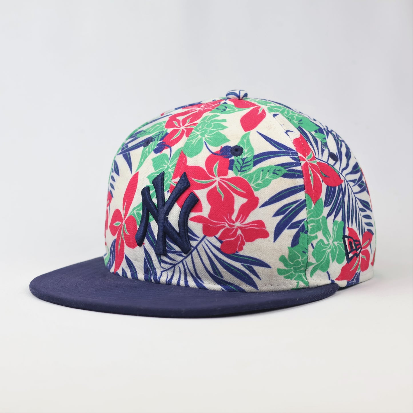 New Era New York Yankees Floral Tropical Snapback Thrifted Cap