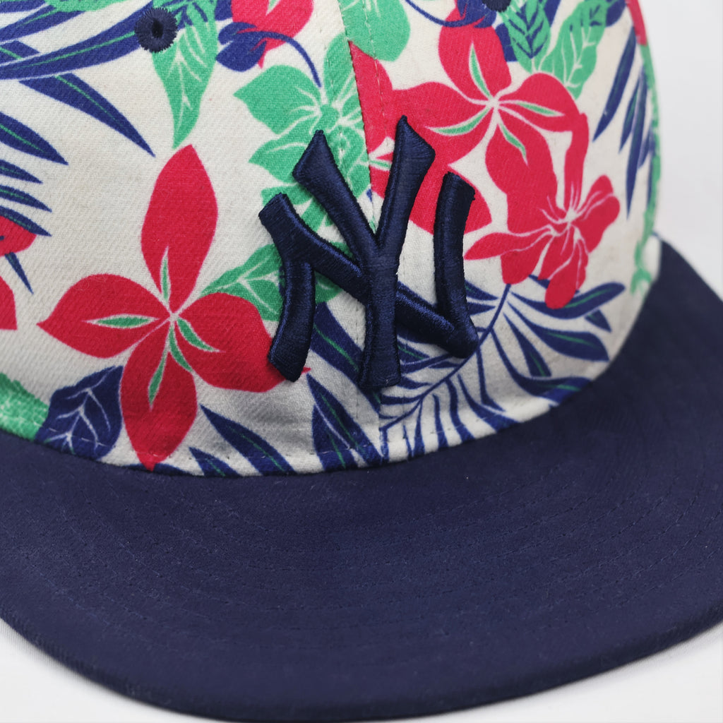 New Era New York Yankees Floral Tropical Snapback Thrifted Cap