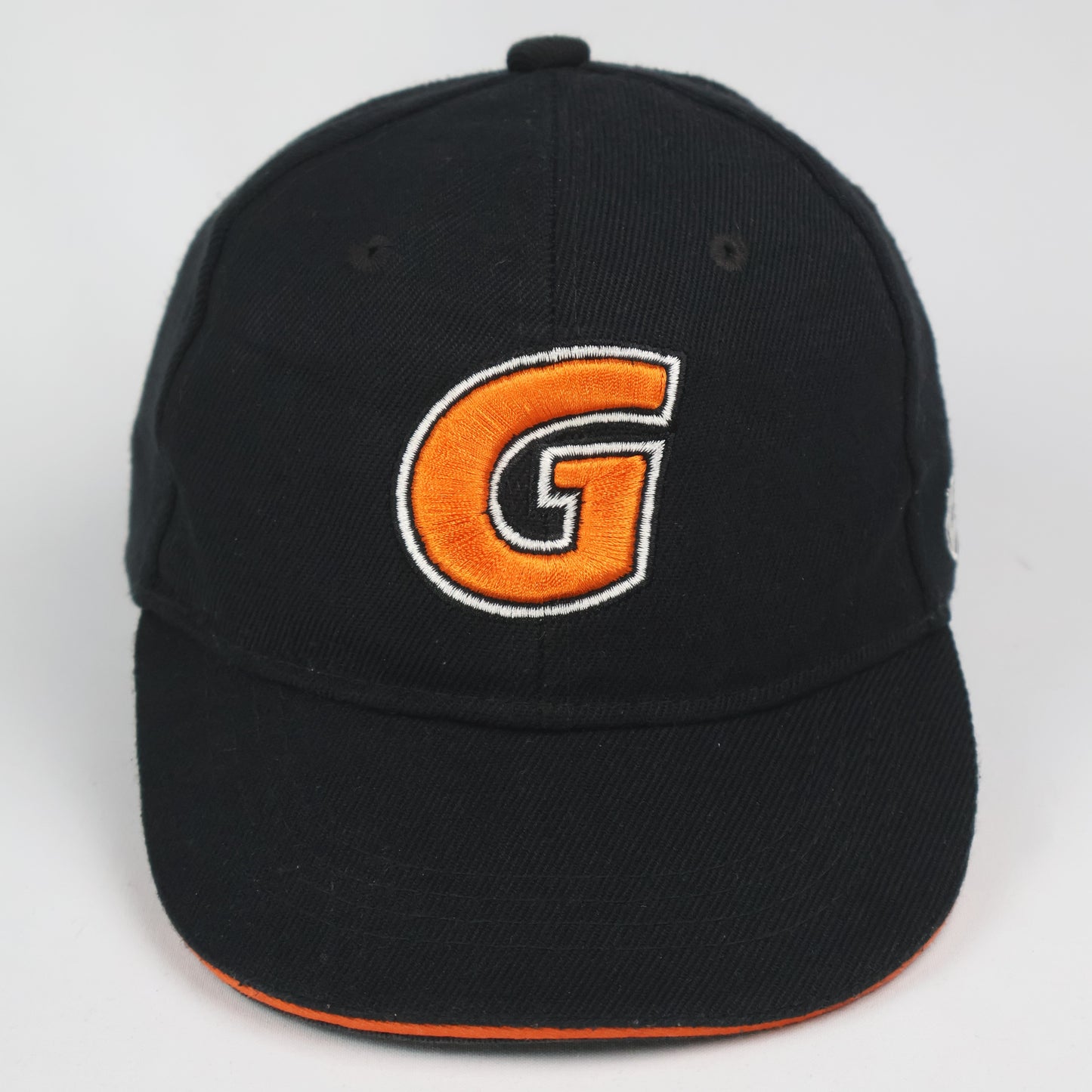 "Giants" Embroidered 'G' Logo Cap - YOUTH Size