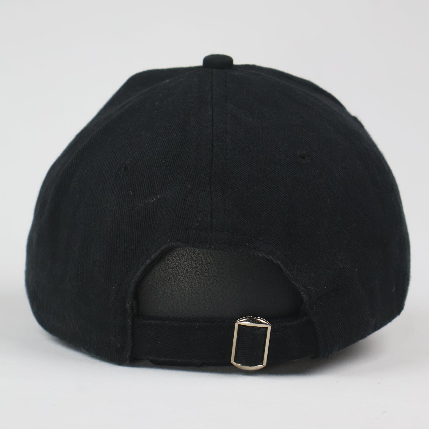 "Brooklyn EST. 1631" Strapback Cap - Black