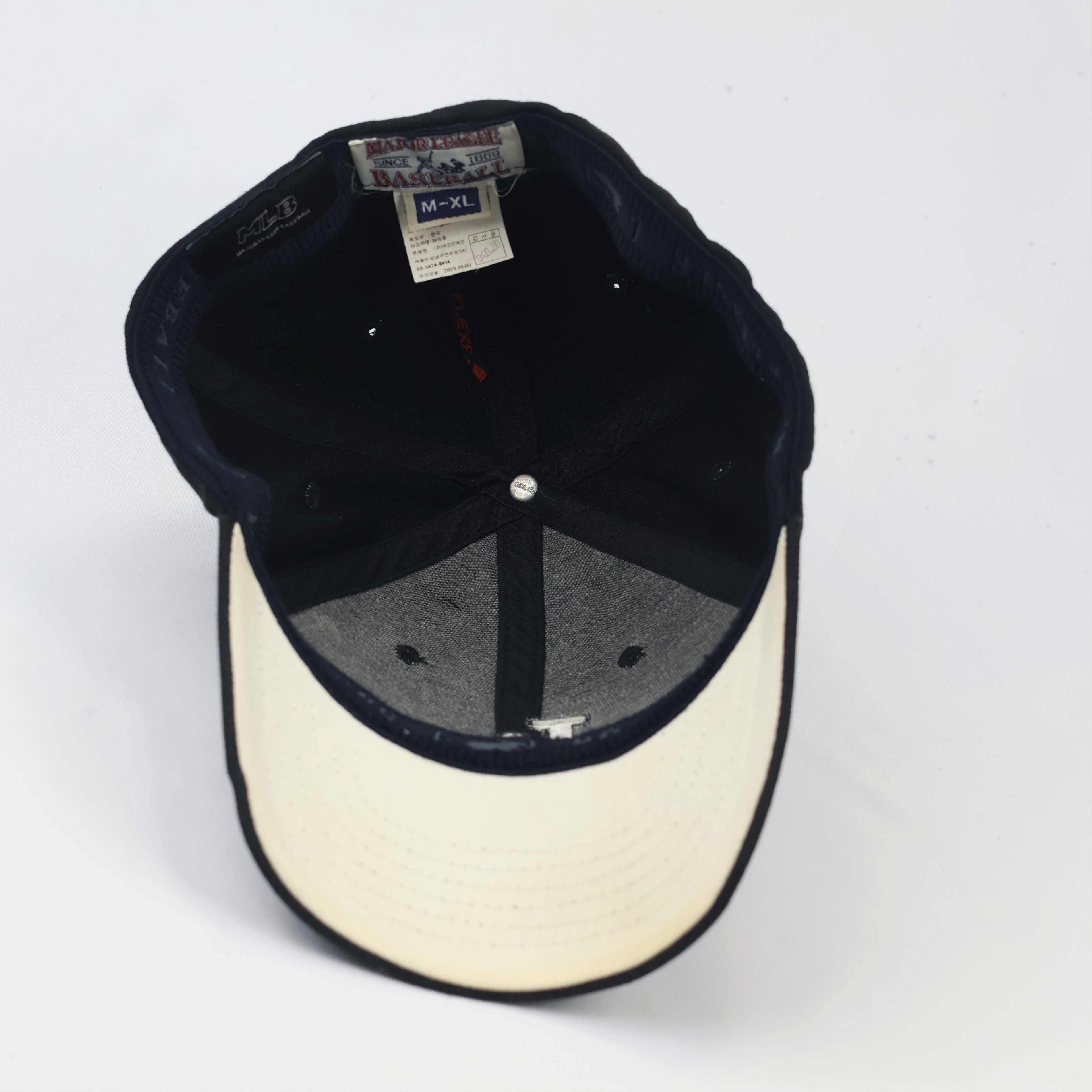 Vintage MLB Los Angeles Dodgers LA Thrifted Embroidered Cap - Black