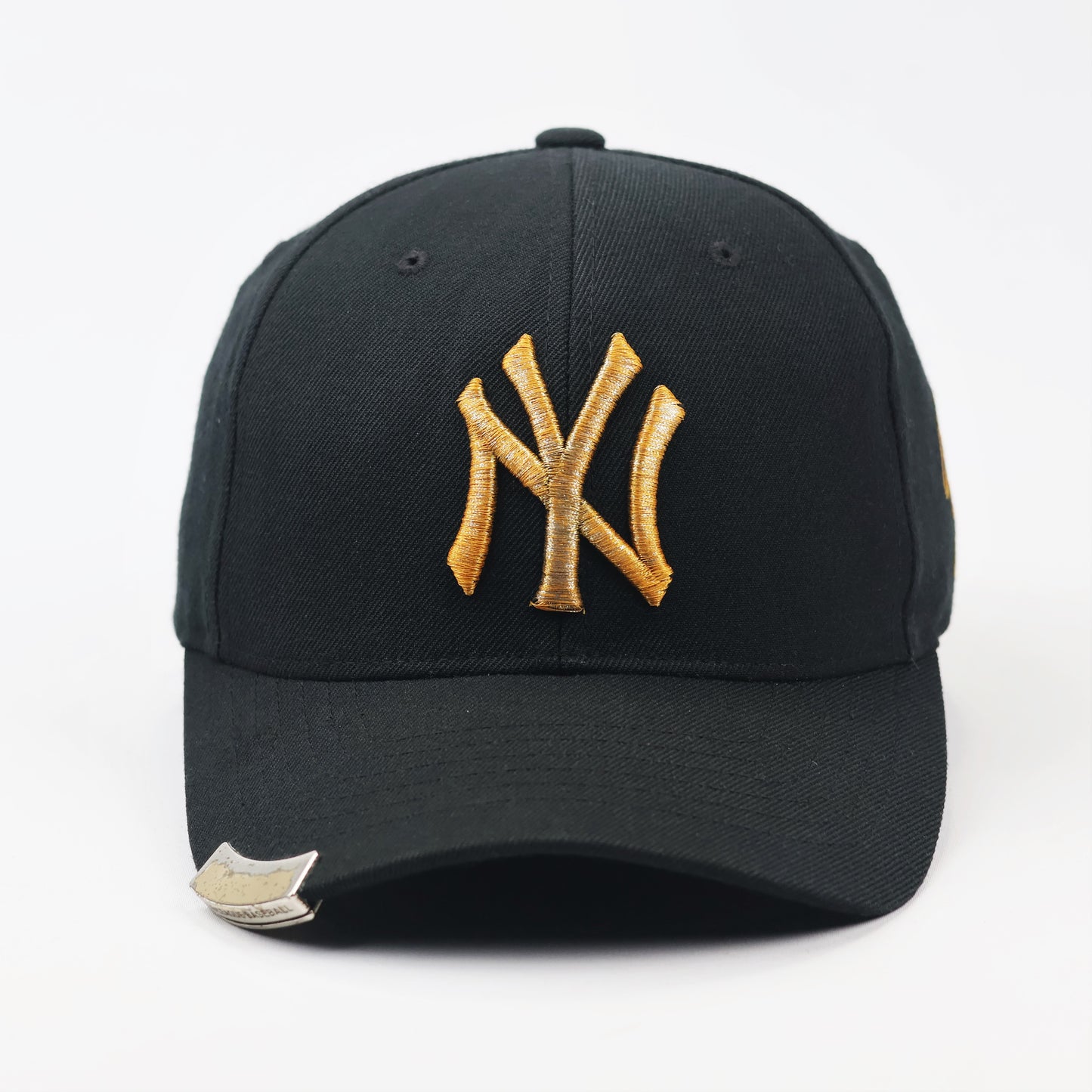 Vintage MLB New York Yankees Gold Embroidered Thrifted Cap - Black