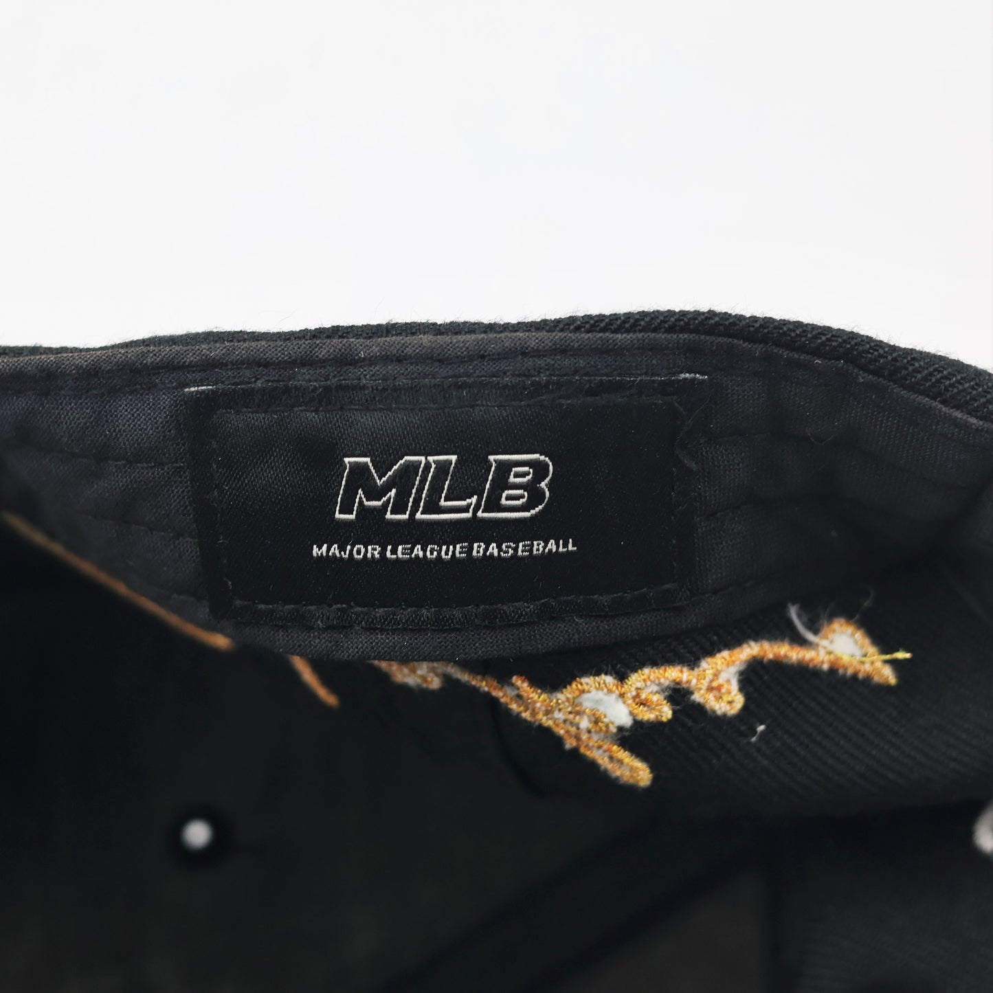 Vintage MLB New York Yankees Gold Embroidered Thrifted Cap - Black