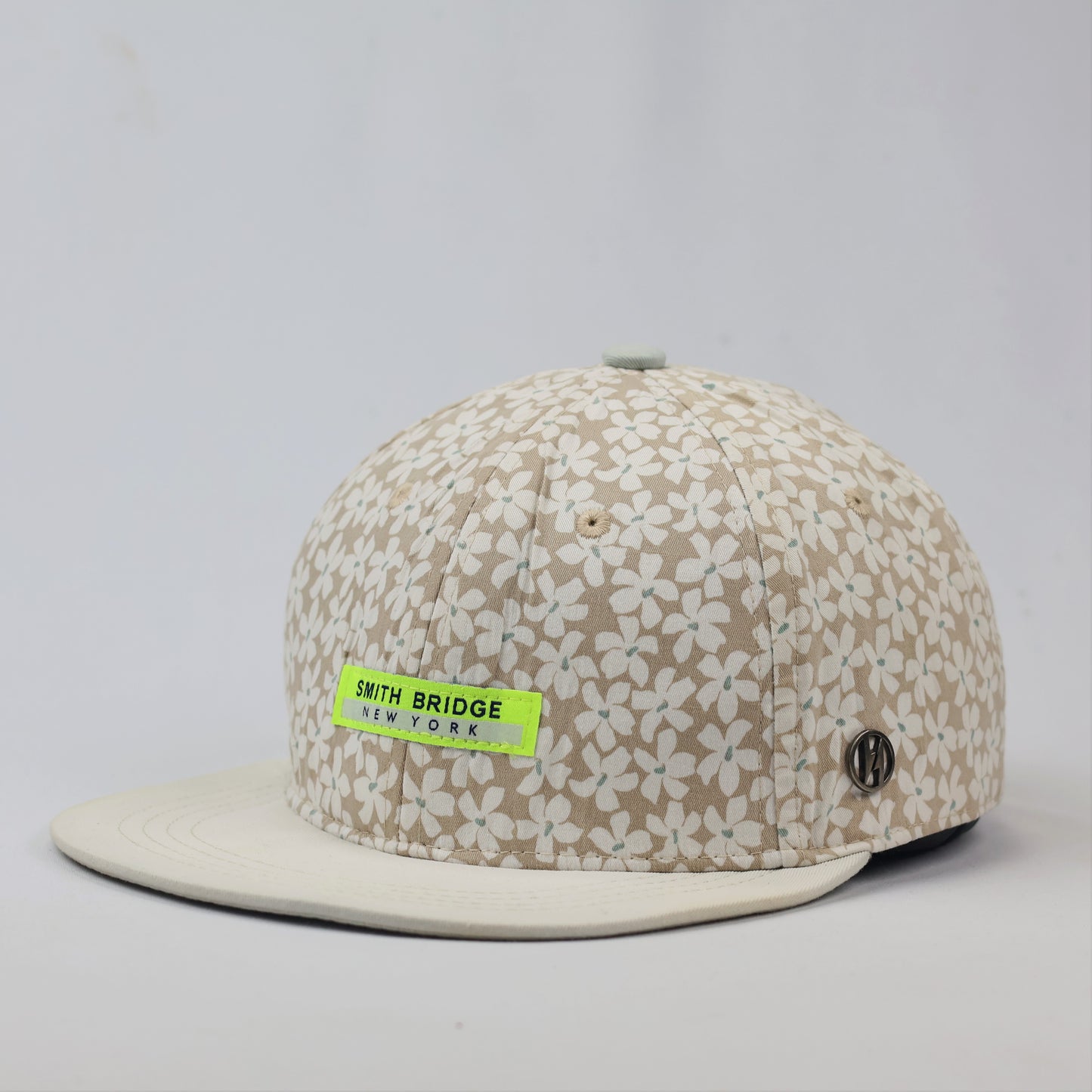 Smith Bridge New York Floral Thrifted Snapback Cap - Beige & White