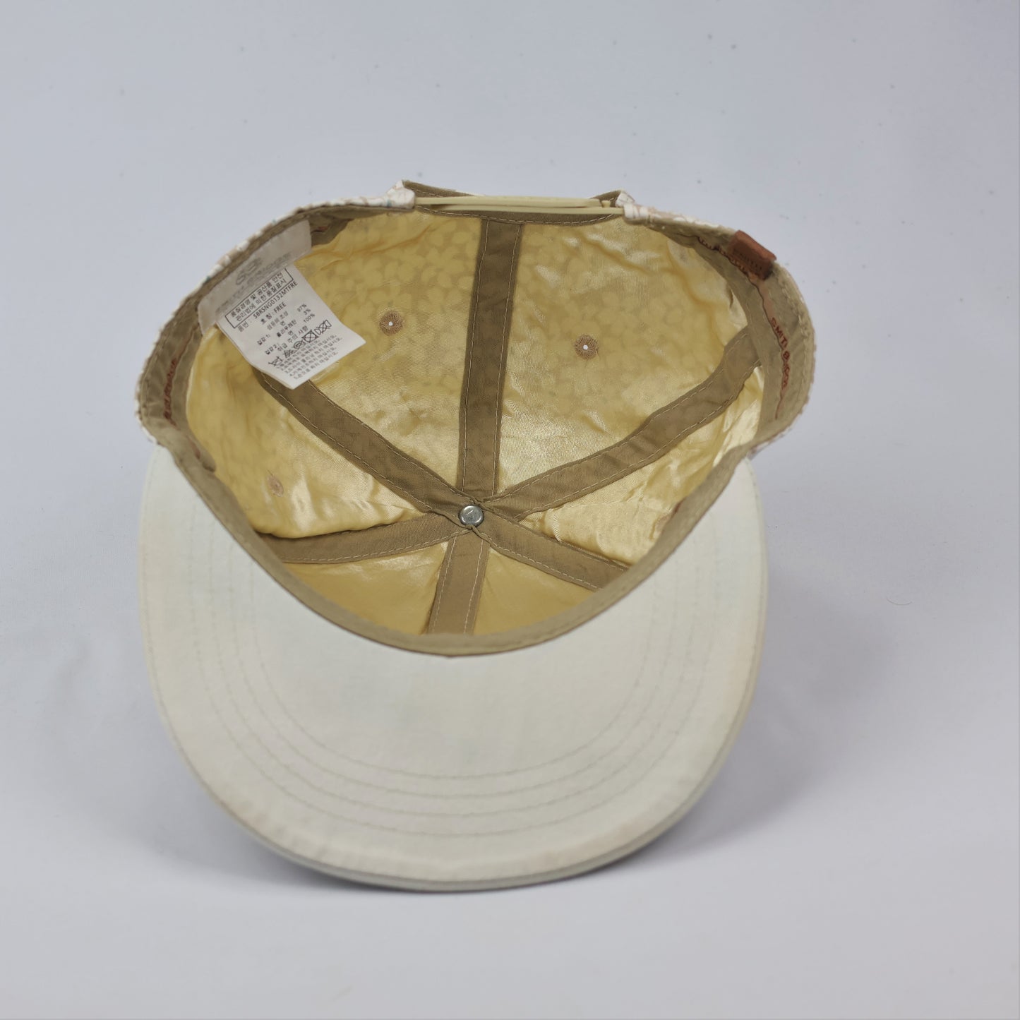 Smith Bridge New York Floral Thrifted Snapback Cap - Beige & White