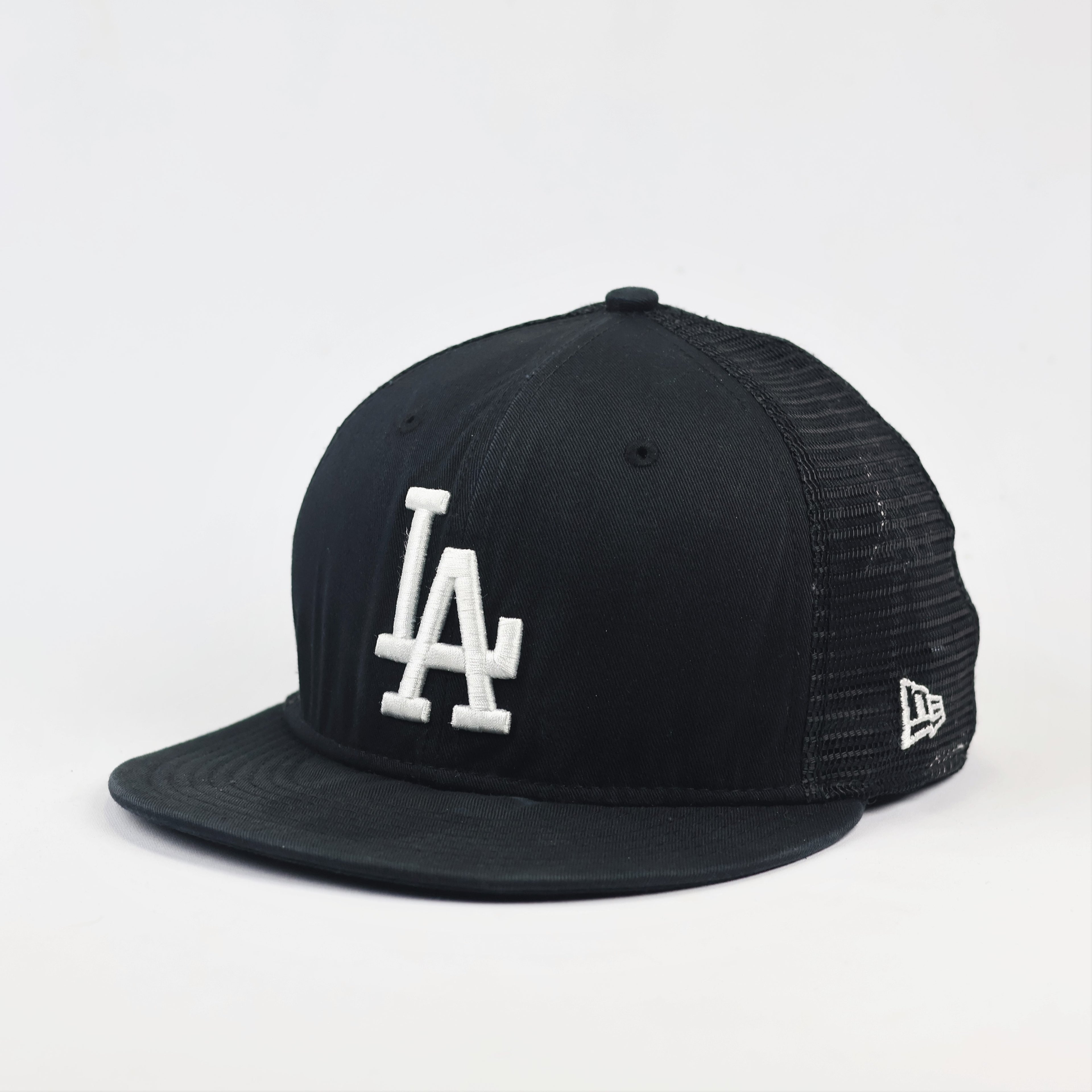 New Era 9FIFTY Los Angeles Dodgers Trucker Thrifted Hat - Black