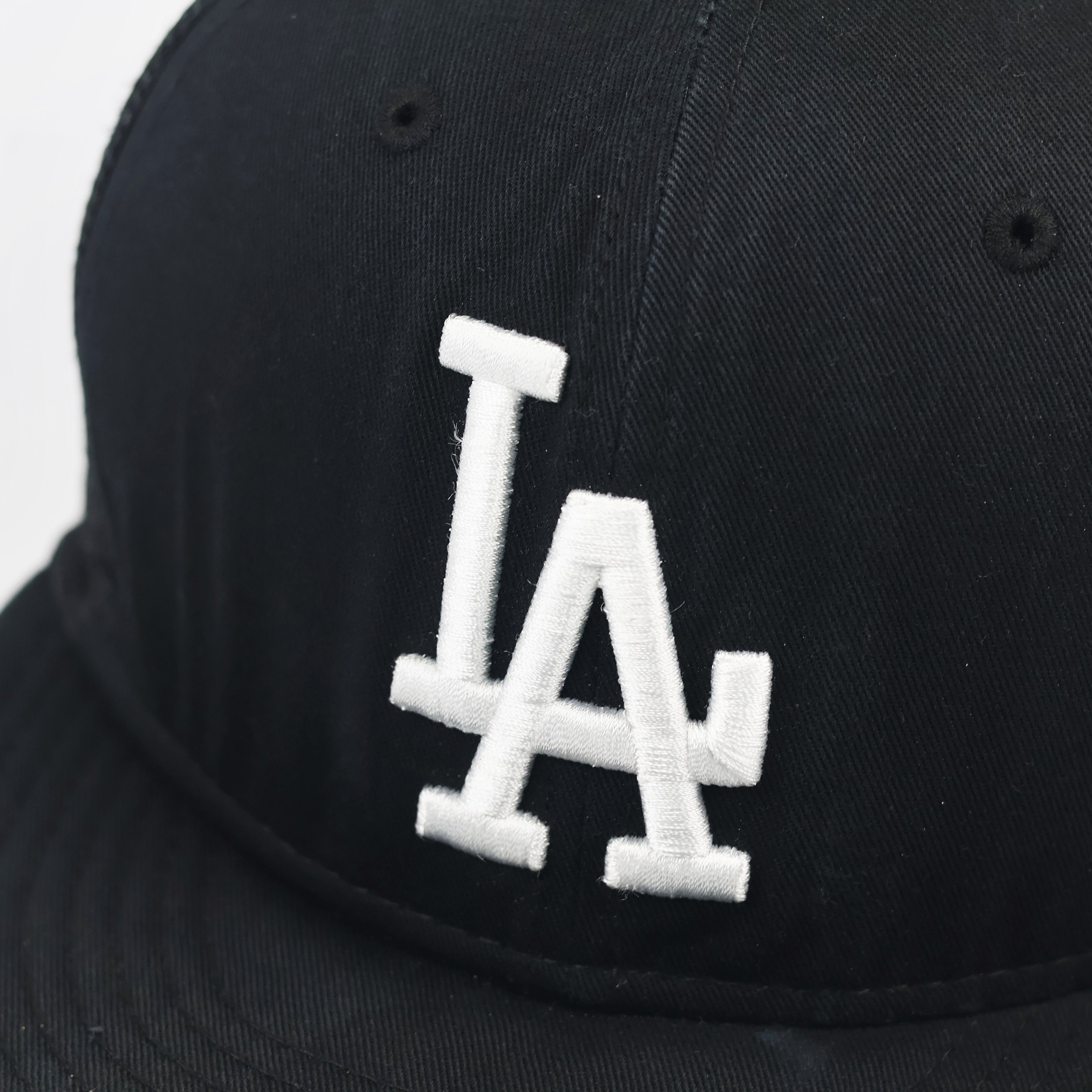New Era 9FIFTY Los Angeles Dodgers Trucker Thrifted Hat - Black