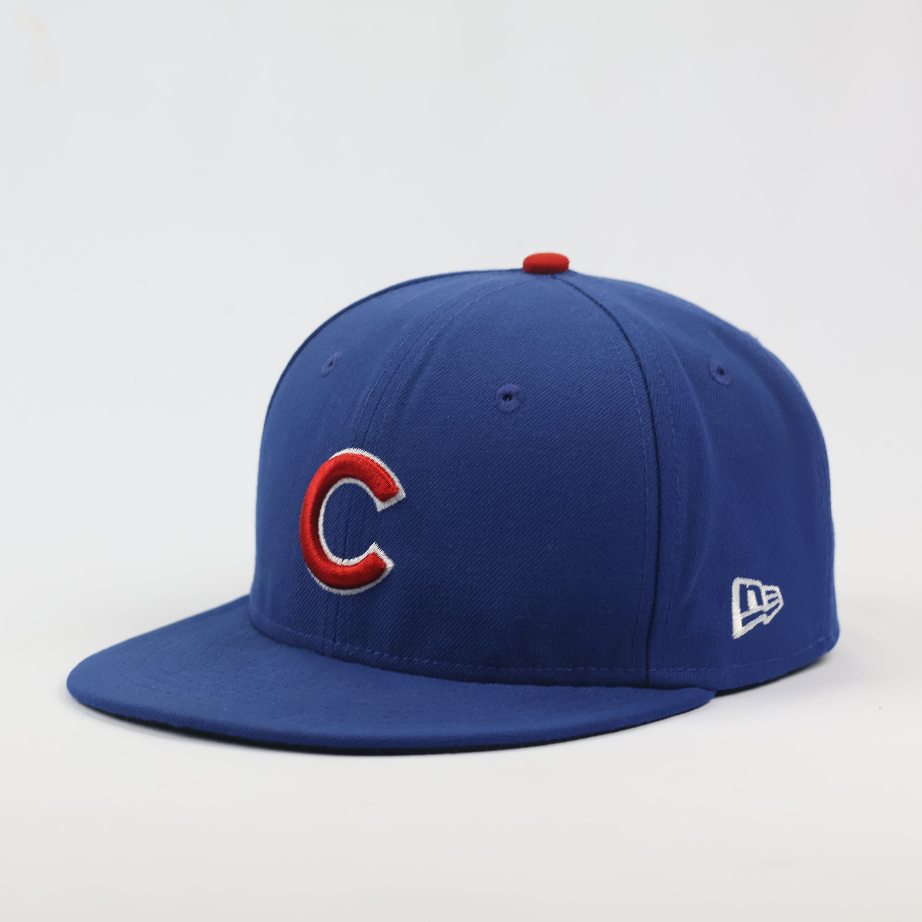 Vintage Chicago Cubs MLB Thrifted Fitted Cap by New Era - Size 7 1/4