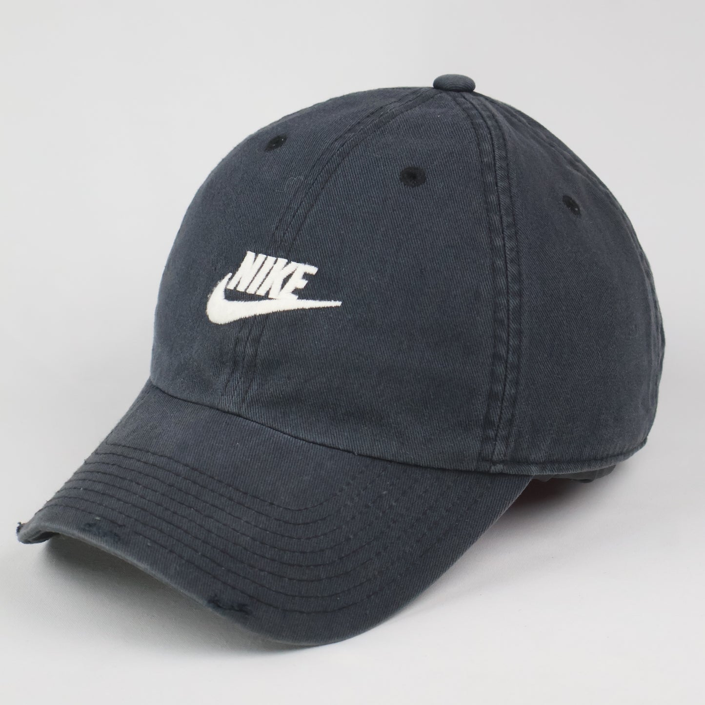 Nike Heritage 86 Distressed Dad Cap - Faded Black/Grey