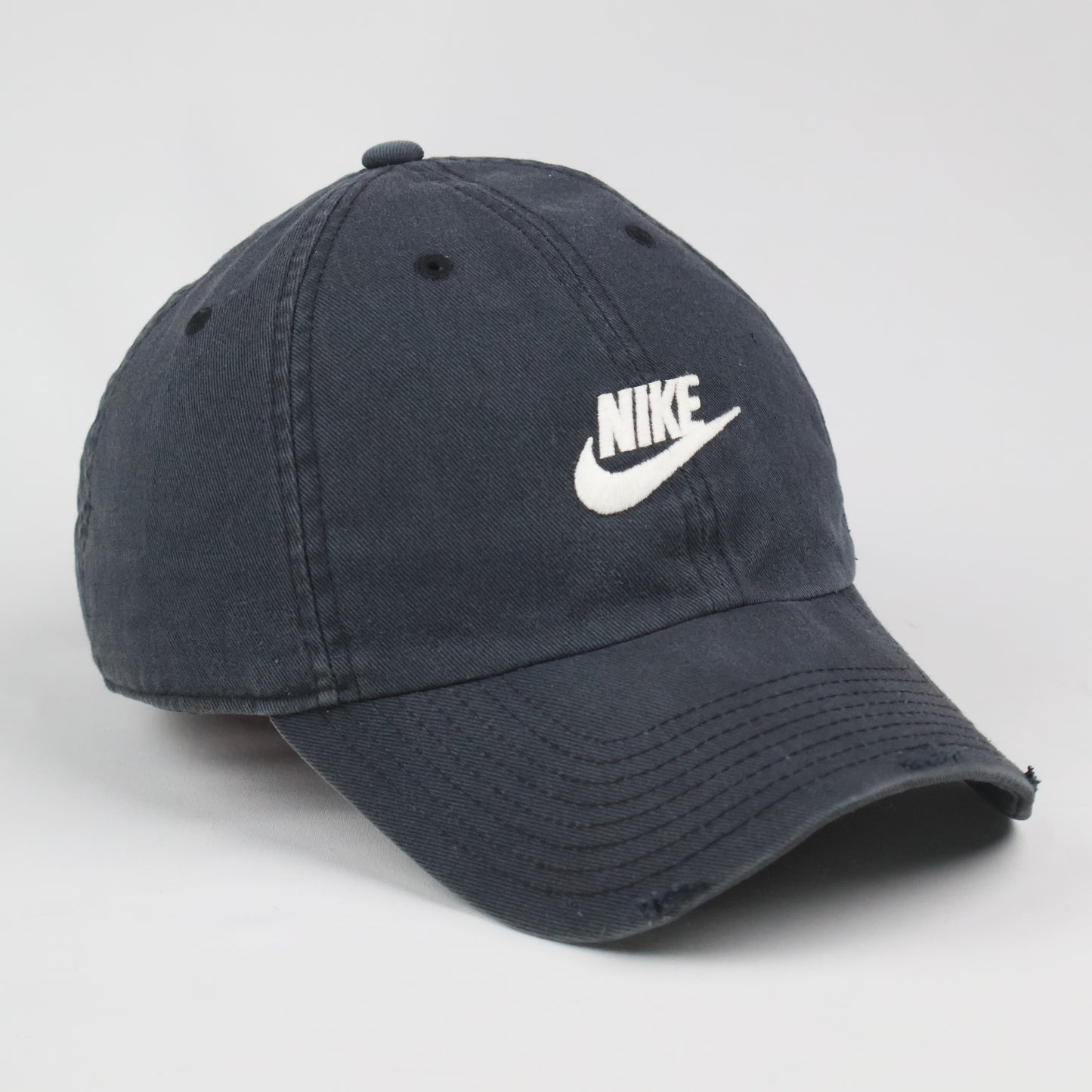 Nike Heritage 86 Distressed Dad Cap - Faded Black/Grey