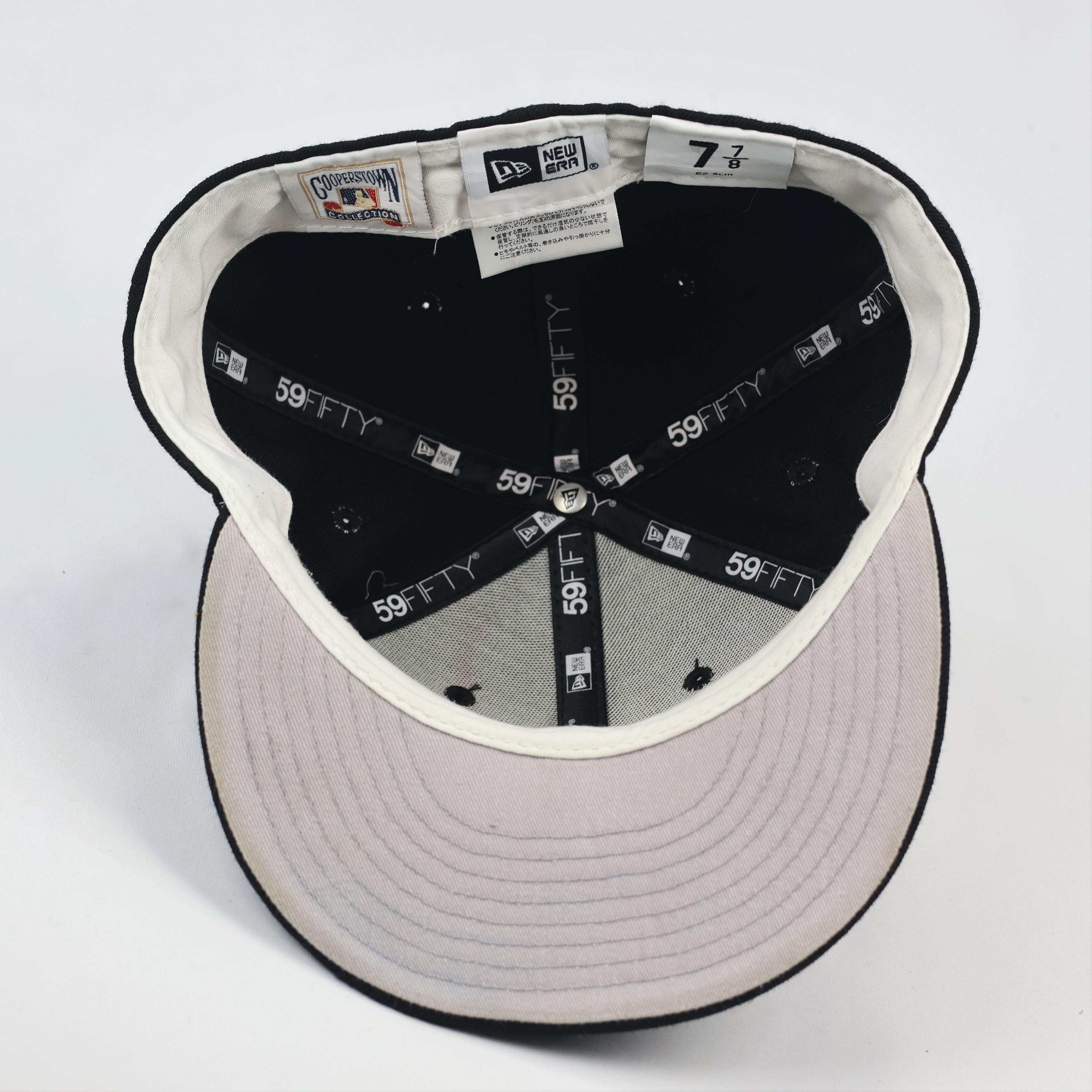 New Era 59FIFTY Chicago White Sox MLB Thrifted Fitted Cap - Black