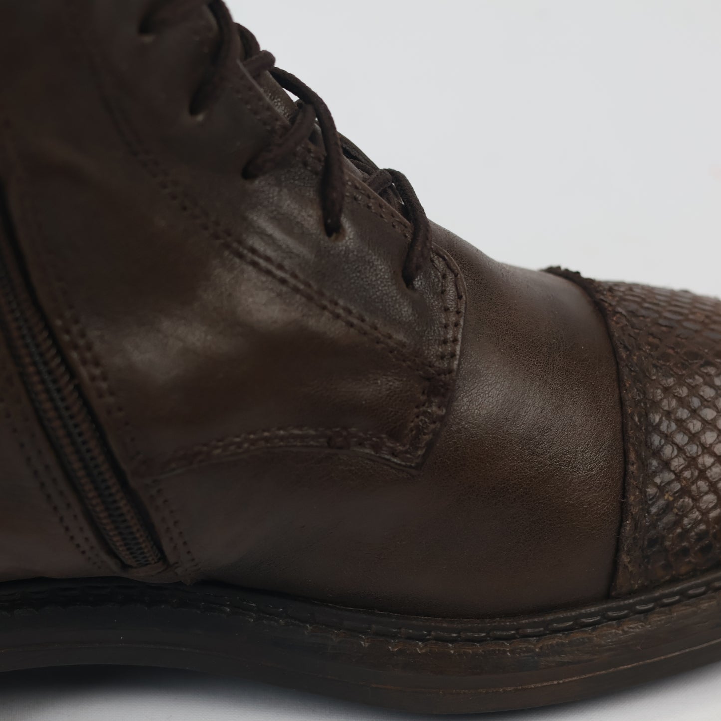 Vintage Brown Leather Lace-Up Boots with Snakeskin Detail