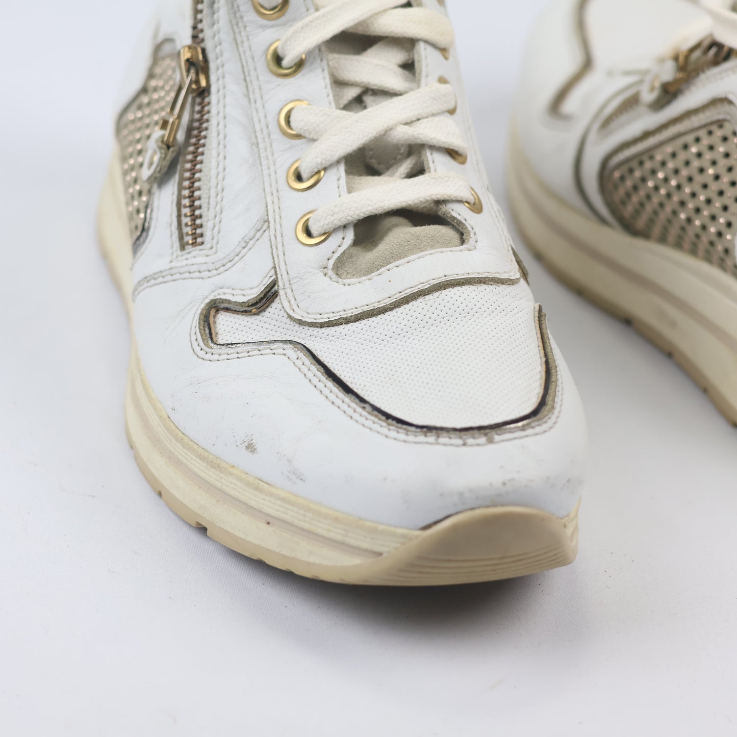 NeroGiardini Made in Italy White Leather Thrifted Platform Sneakers – Size 40