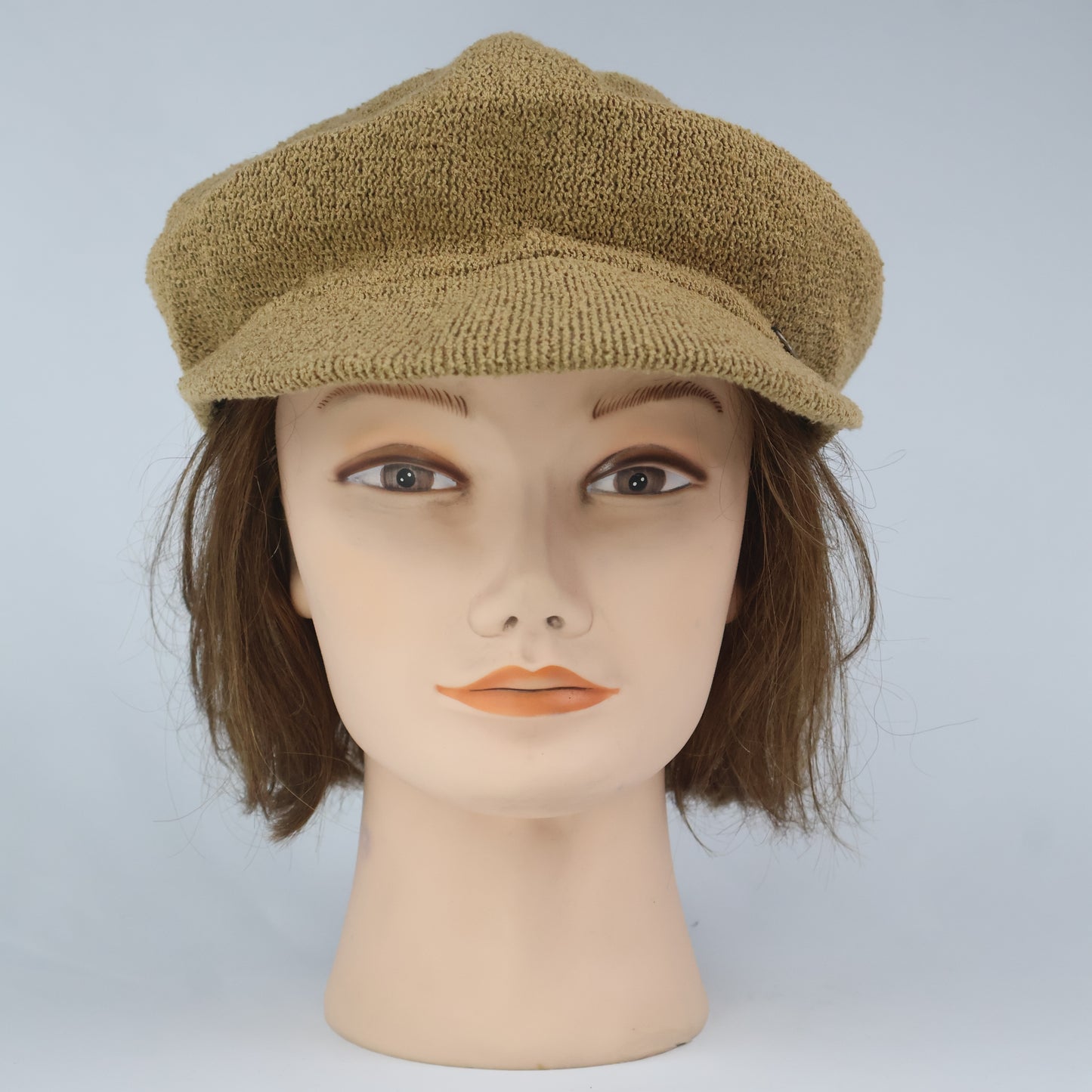 Textured Newsboy Cap with Metal Plaque - Tan