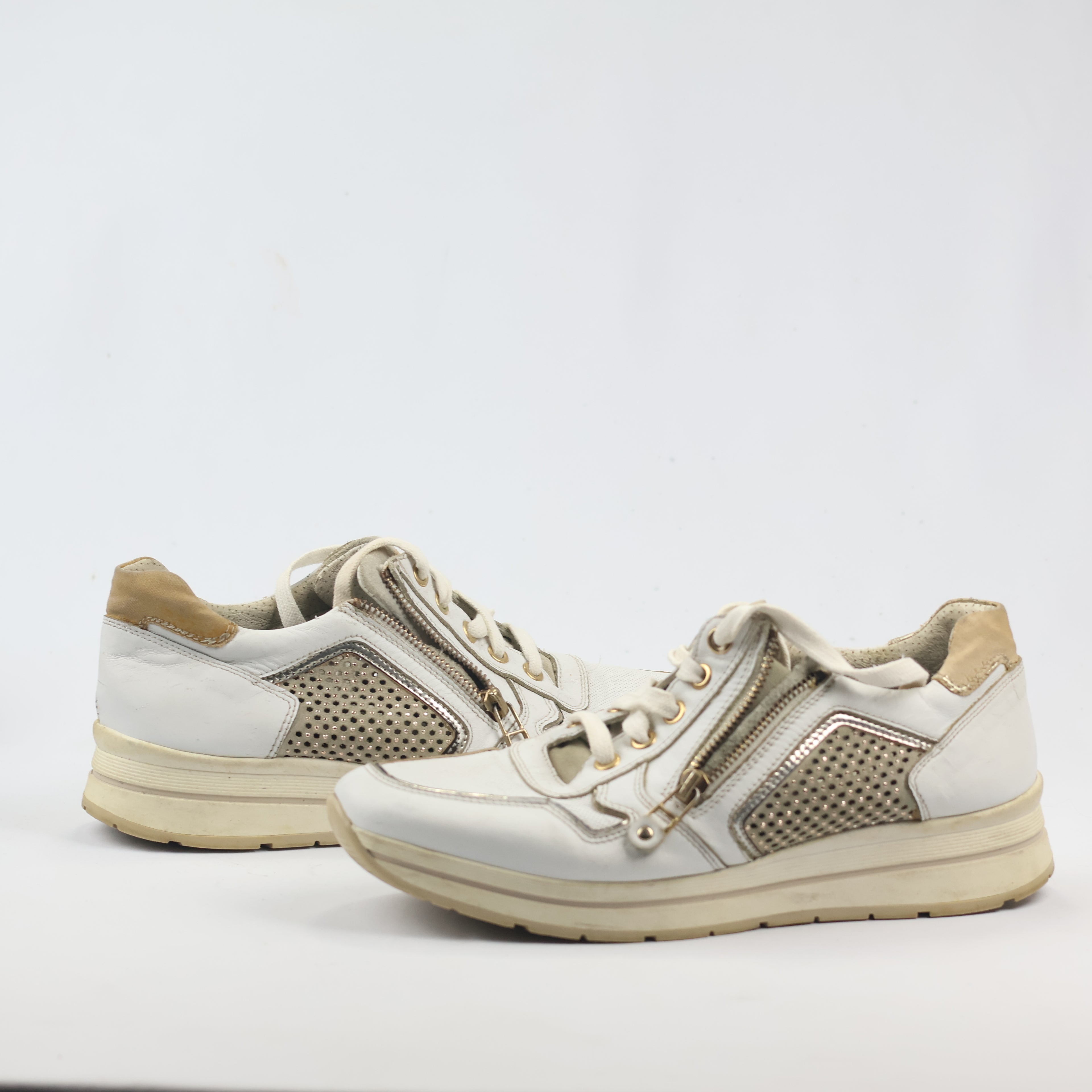 NeroGiardini Made in Italy White Leather Thrifted Platform Sneakers – Size 40