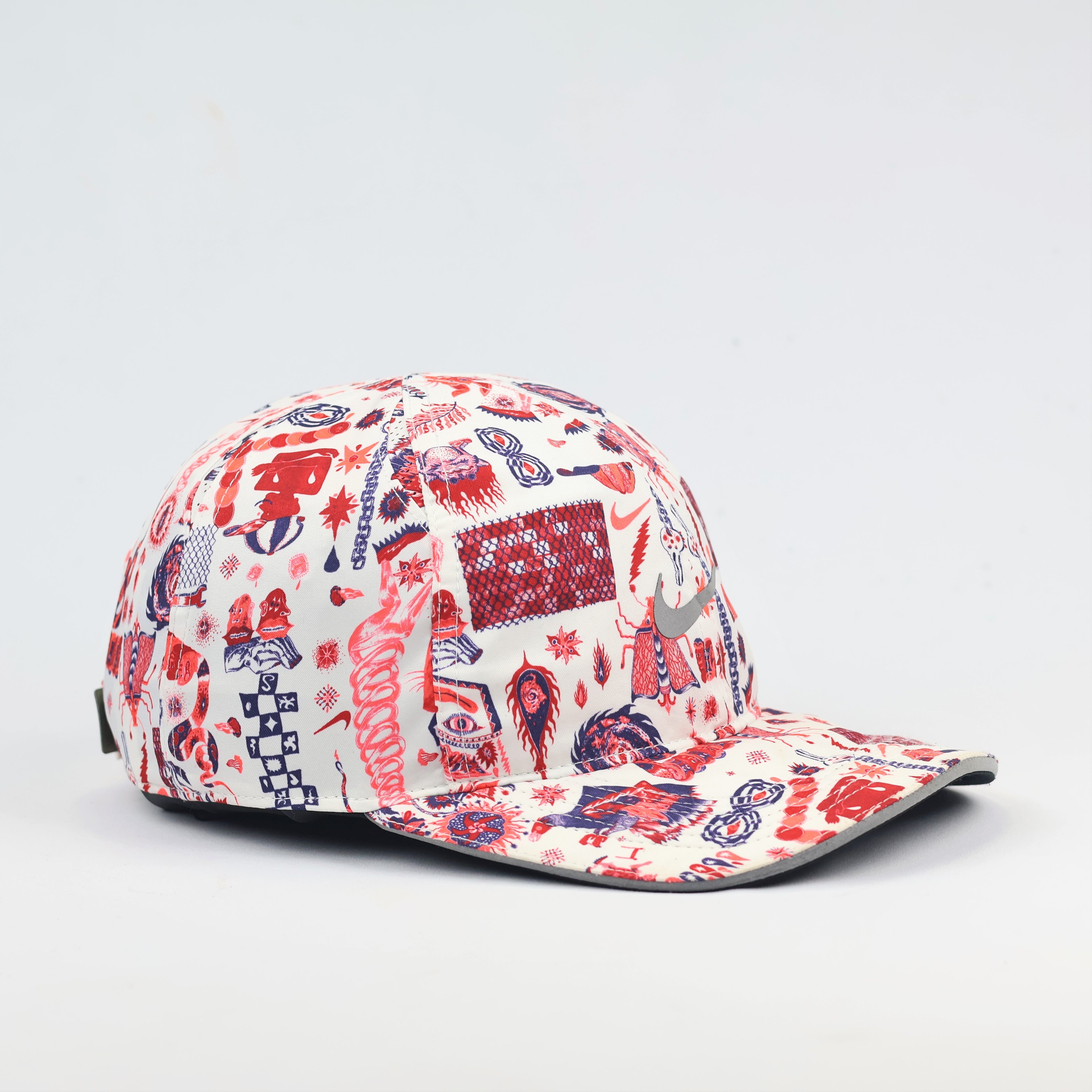 Rare Nike Dri-FIT "Featherlight" Running Thrifted Hat | White Graphic Print Snapback