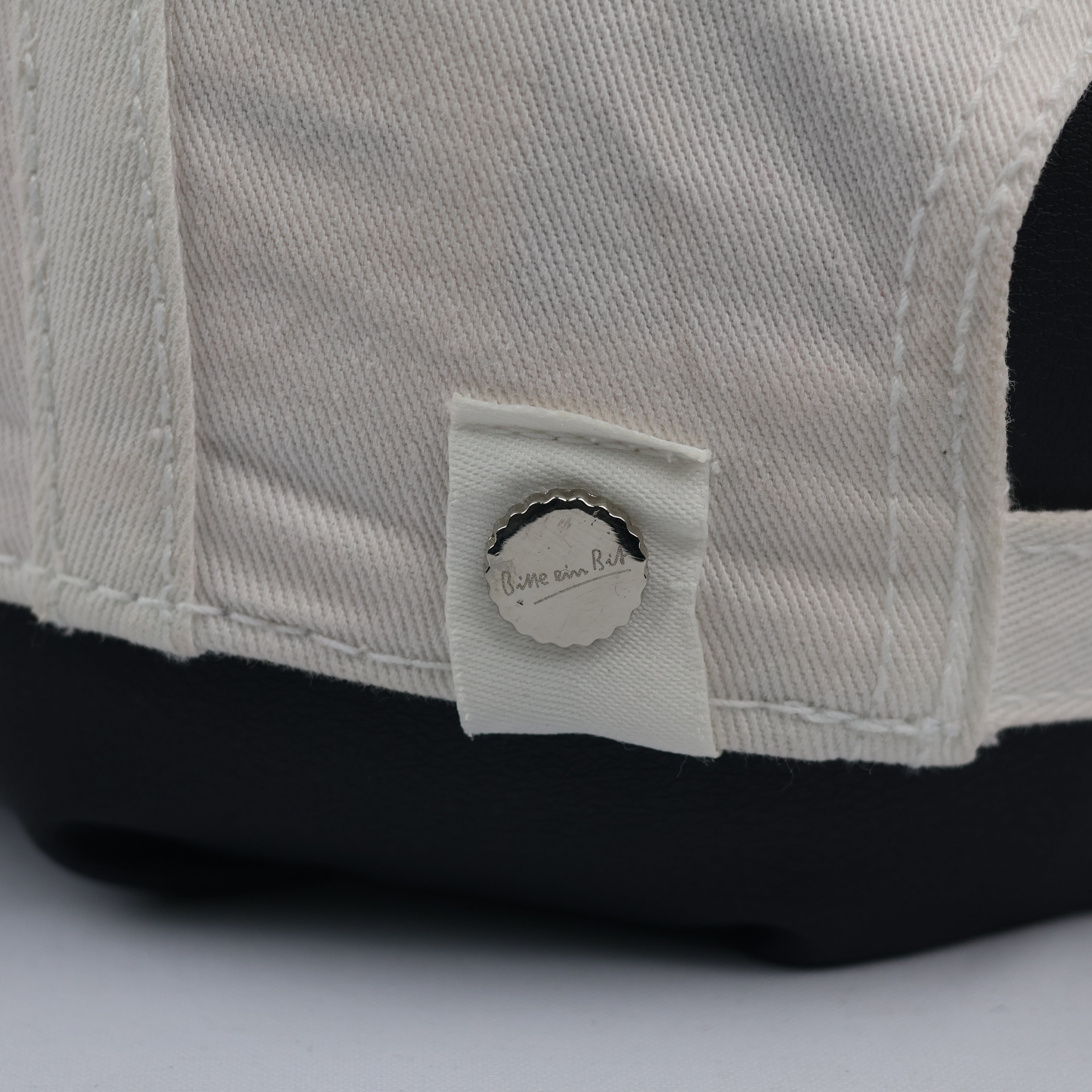Vintage Bitte ein Bit Cream Cotton German Brewery Dad Hat