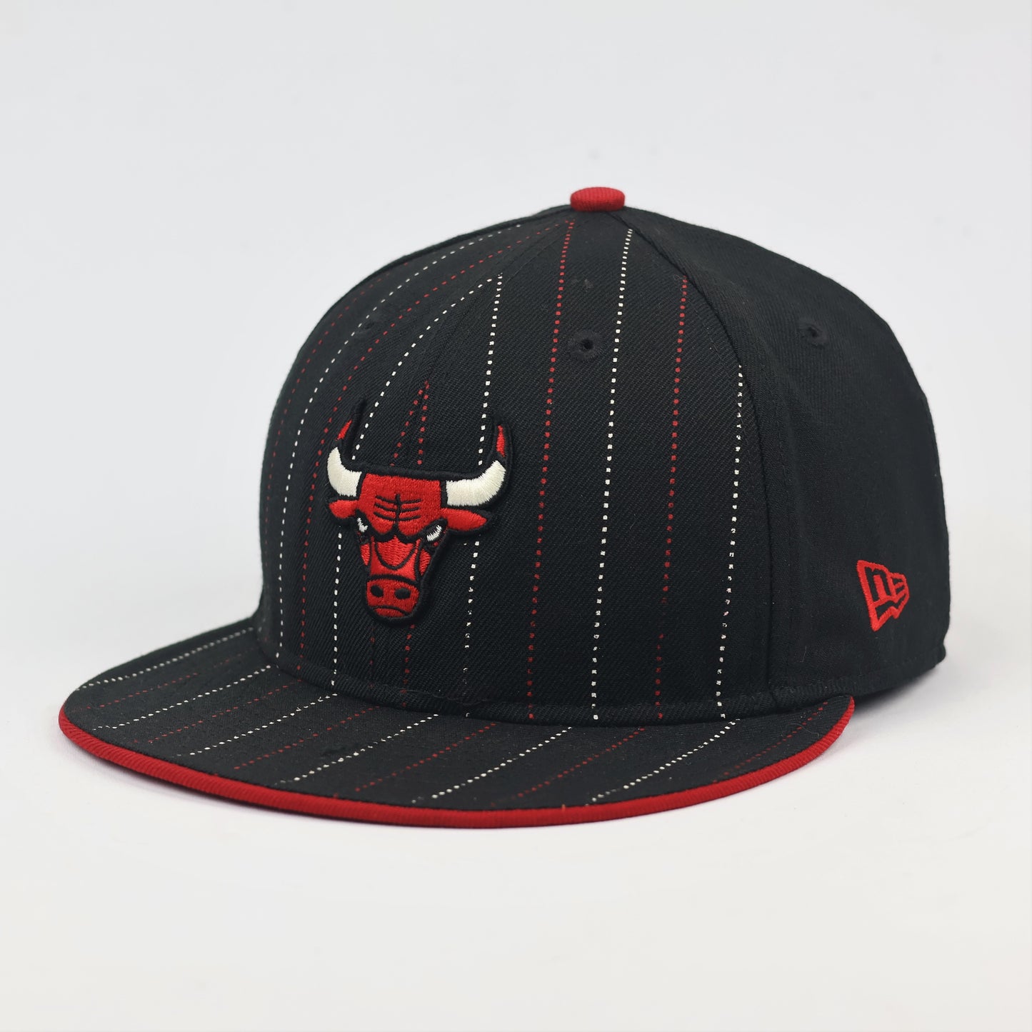 Vintage Chicago Bulls New Era Pinstripe Thrifted Cap - Red & White Details