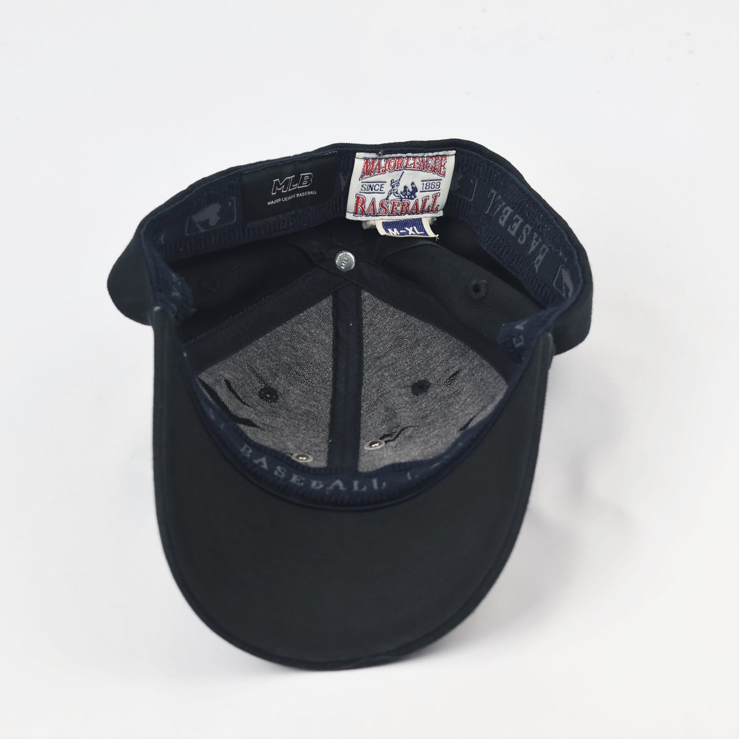 Vintage MLB Pirates Baseball Thrifted Hat - Metallic Emblem - Size M-XL