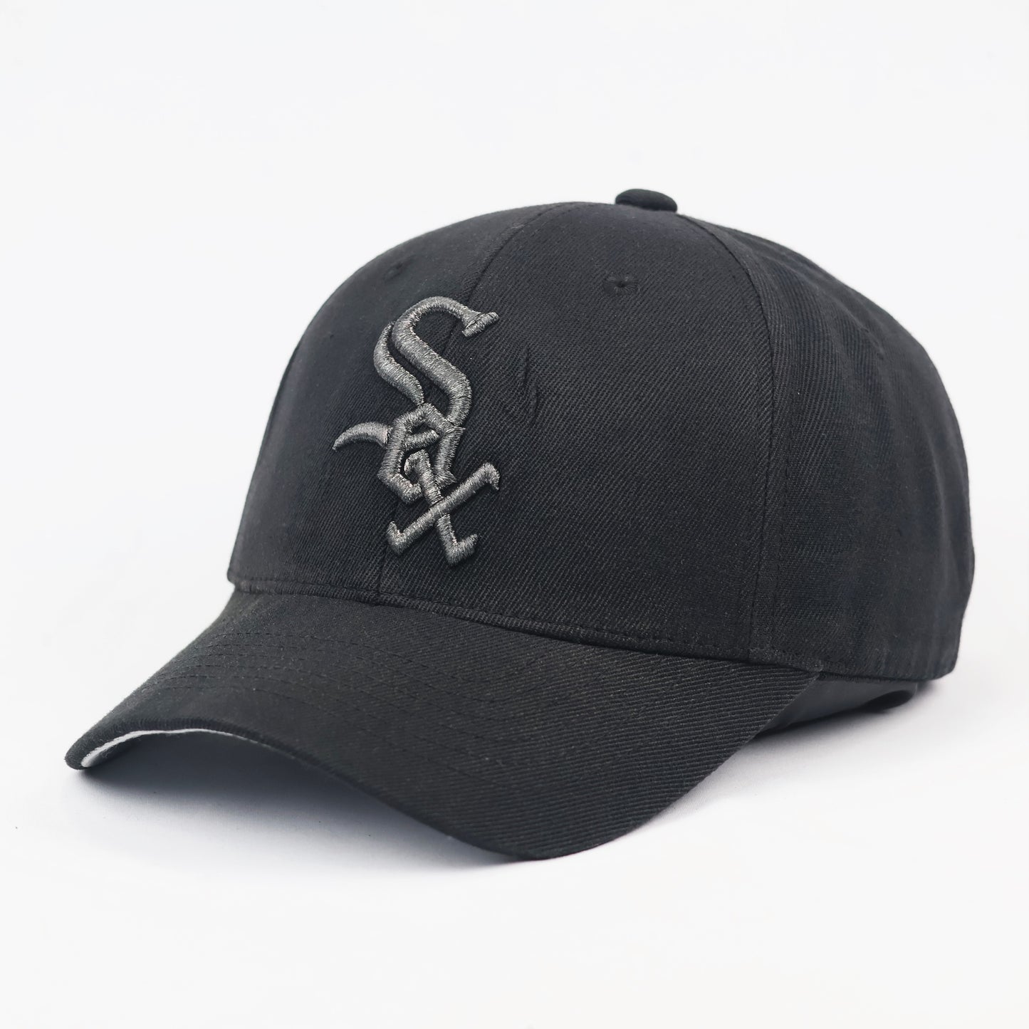 Authentic MLB White Sox Baseball Cap - Thrifted Collectible