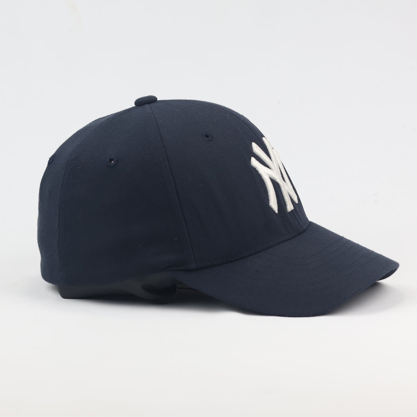 Vintage NY Yankees Embroidered Logo Thrifted Hat - Navy Blue Small-XS