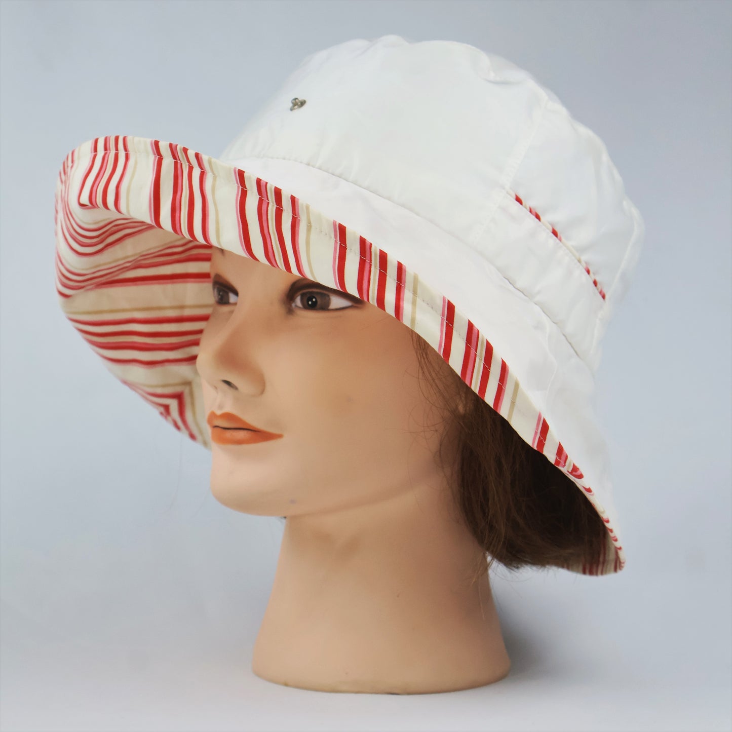 "AQUAMADE" Striped Bucket Hat - YOUTH (53-55cm)