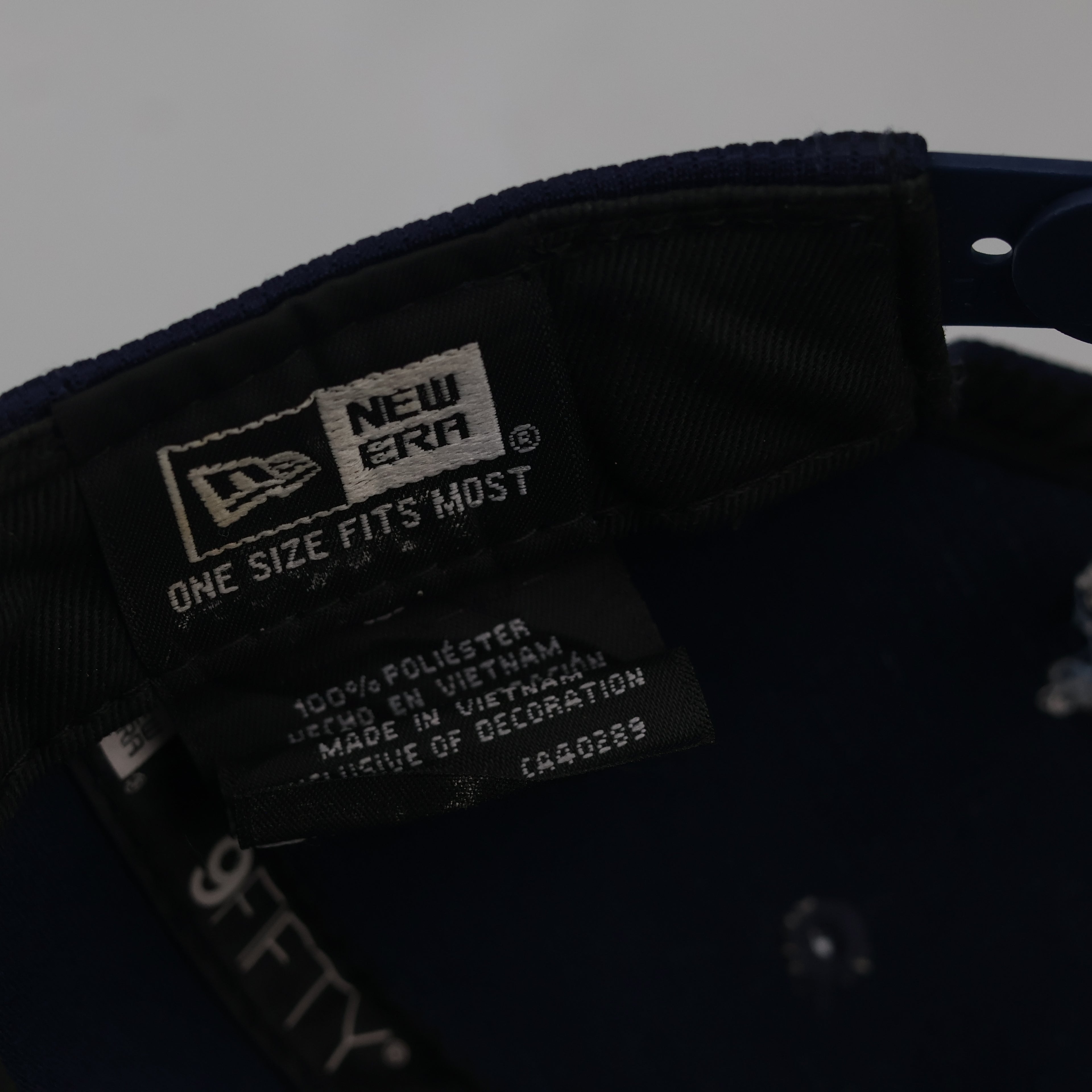 New Era 9FIFTY Tampa Bay Rays Navy Snapback Thrifted Hat