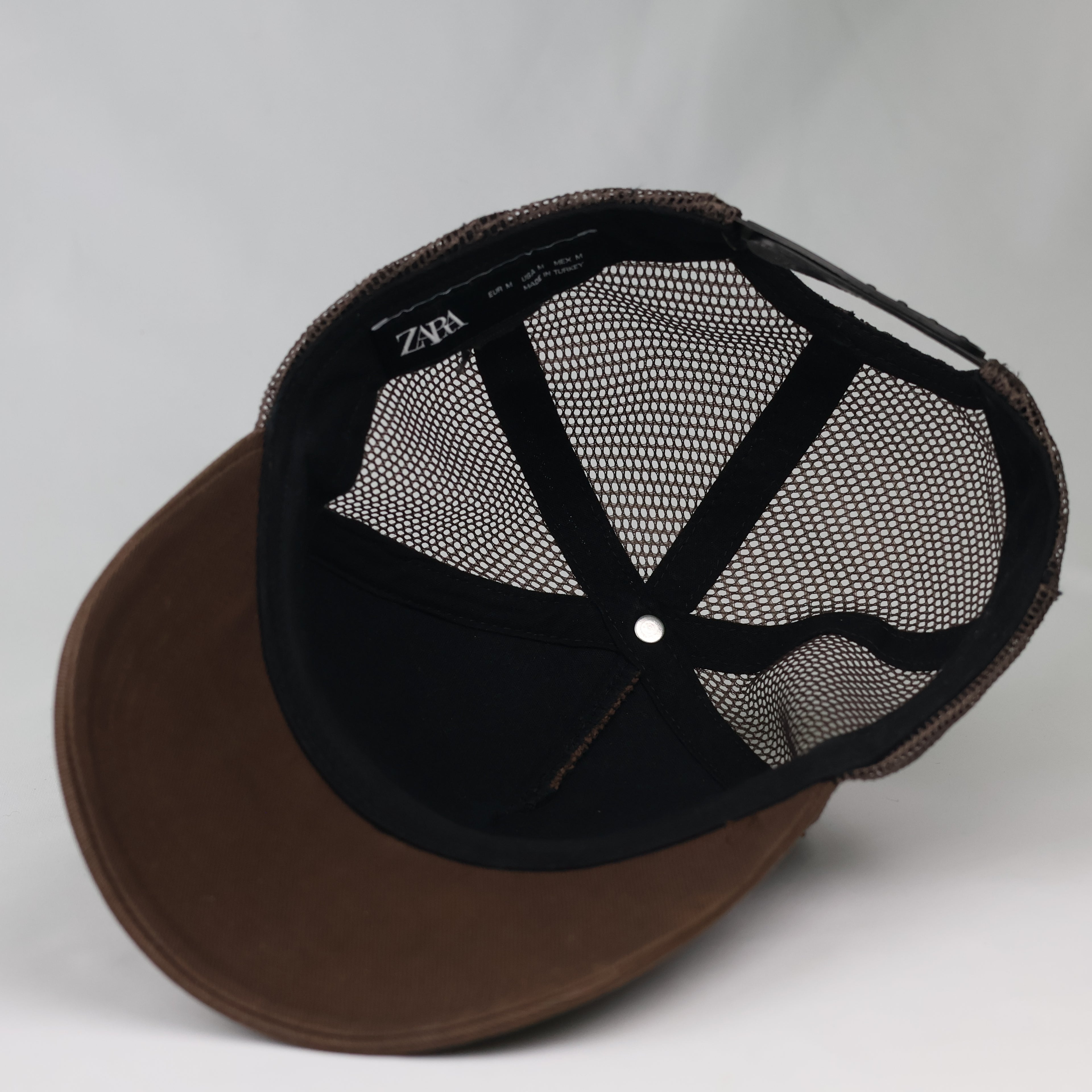 Zara Ready to Relax Brown Mesh Thrifted Trucker Hat