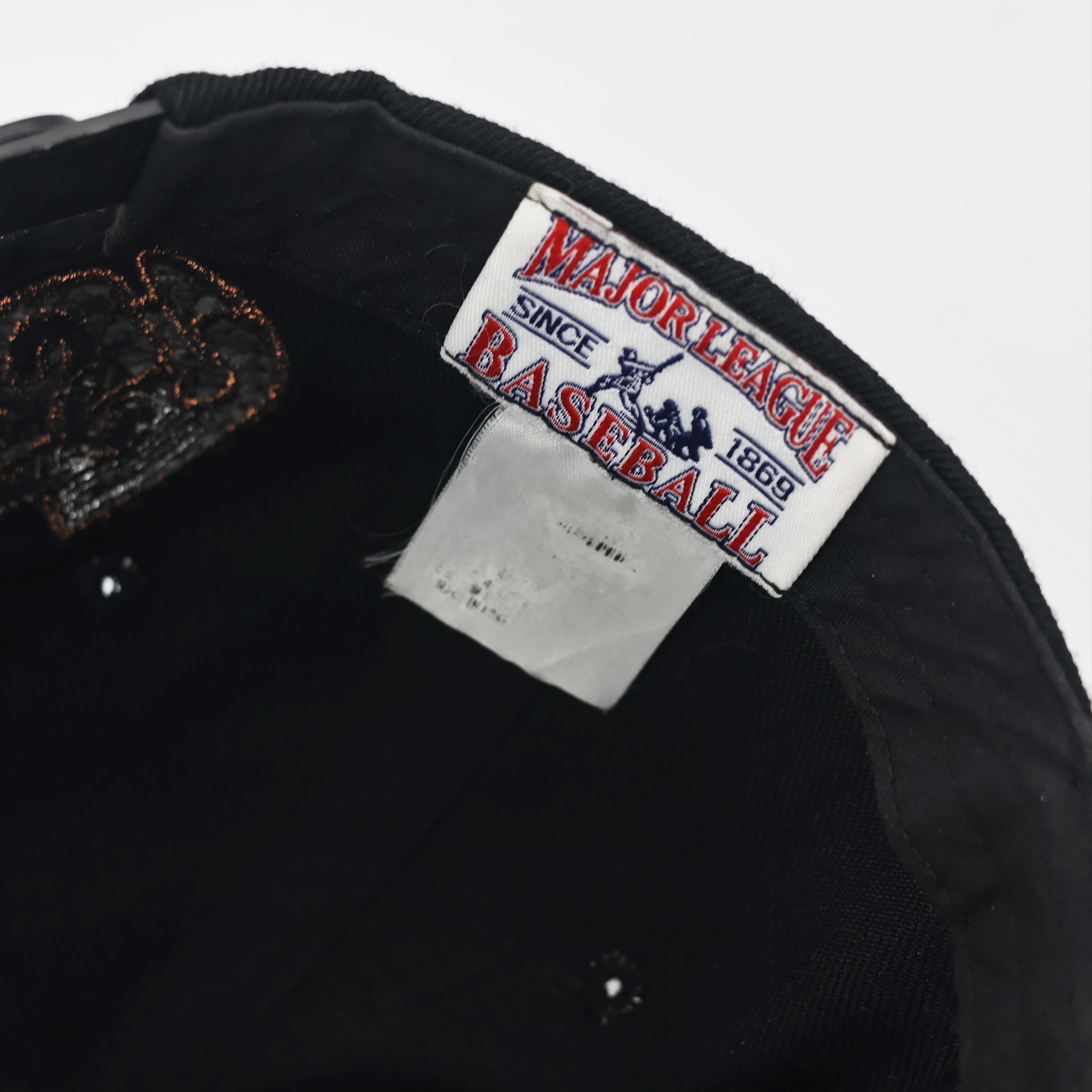 Vintage New York Yankees Thrifted Snapback - Black & Bronze Custom Embroidery