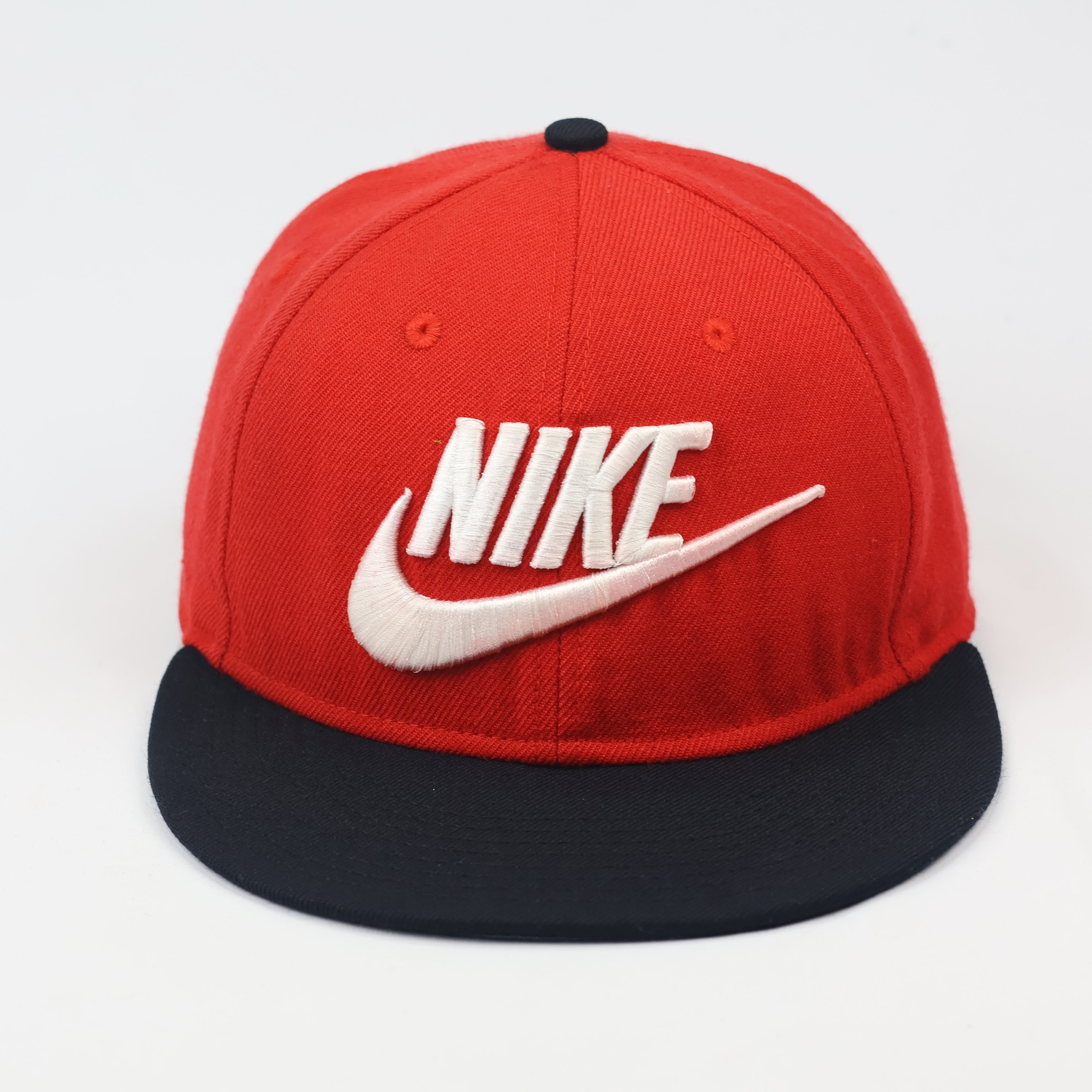 Classic Nike Embroidered Logo Thrifted Hat – Red Snapback