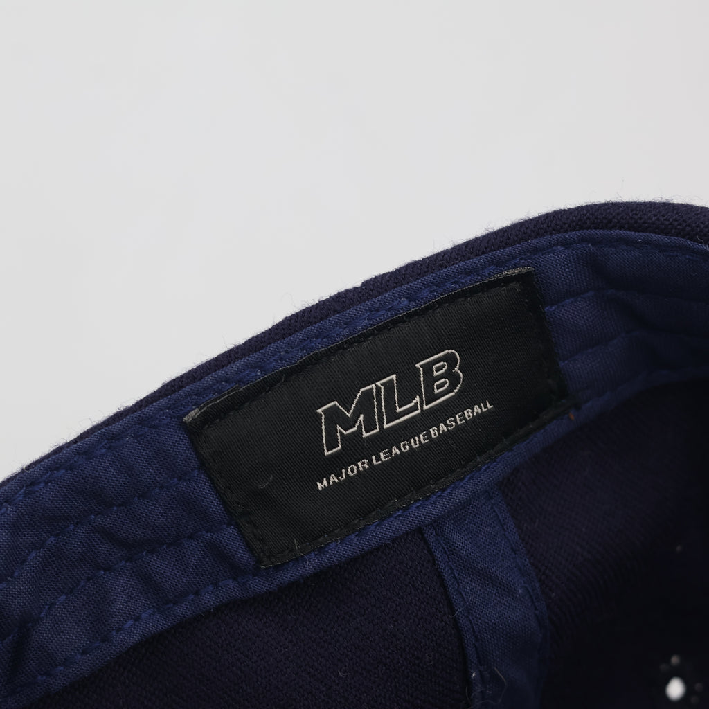 Thrifted MLB Yankees Embroidered Navy Blue and Pink Kids/Small Cap