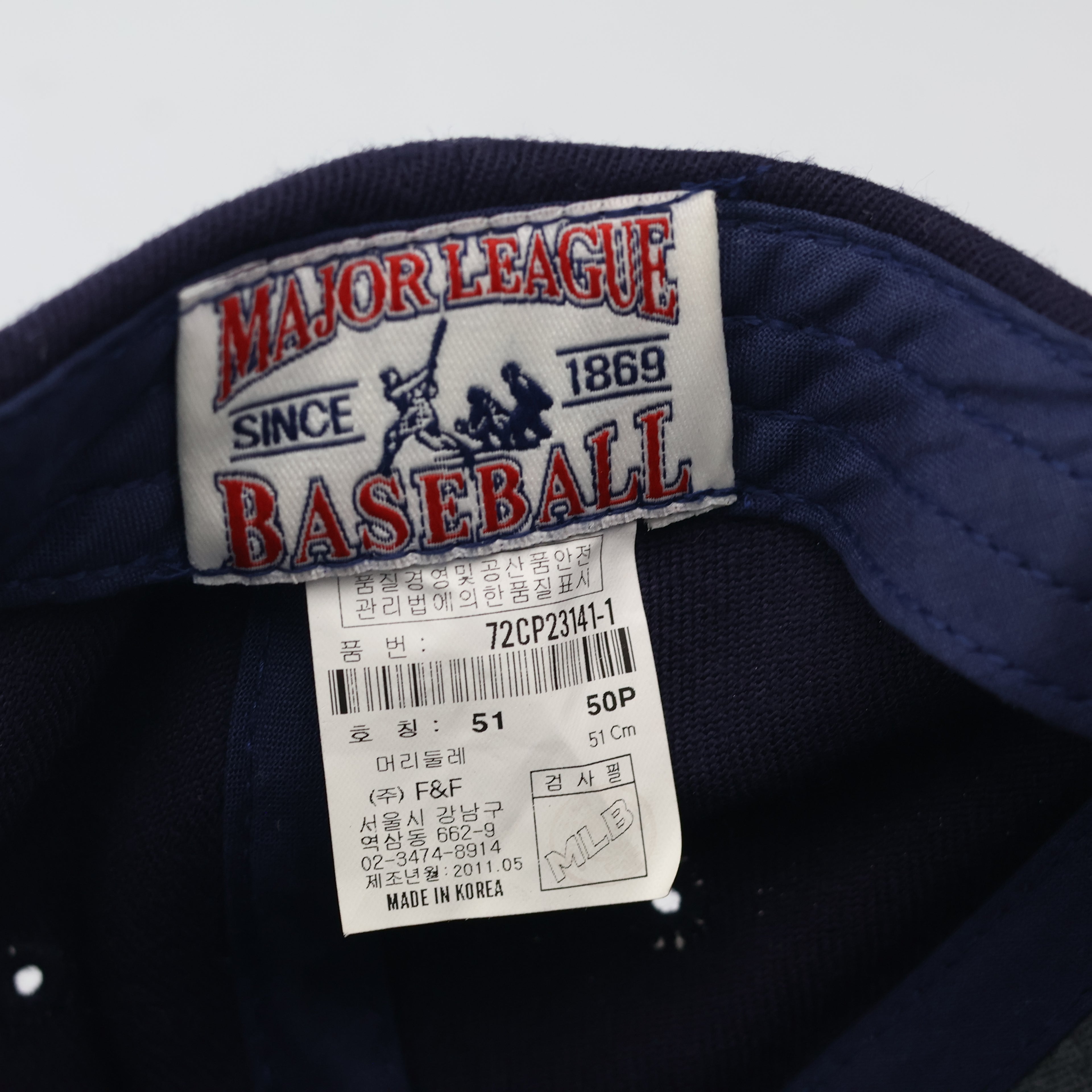 Thrifted MLB Yankees Embroidered Navy Blue and Pink Kids/Small Cap