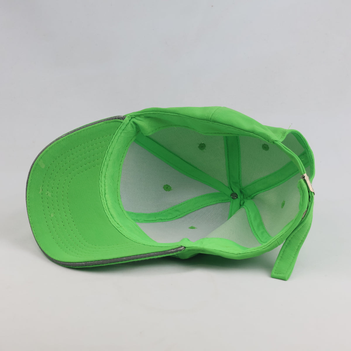 Thrifted Skoda Auto Green Strapback Hat with Reflective Trim (58-60cm) | 10360