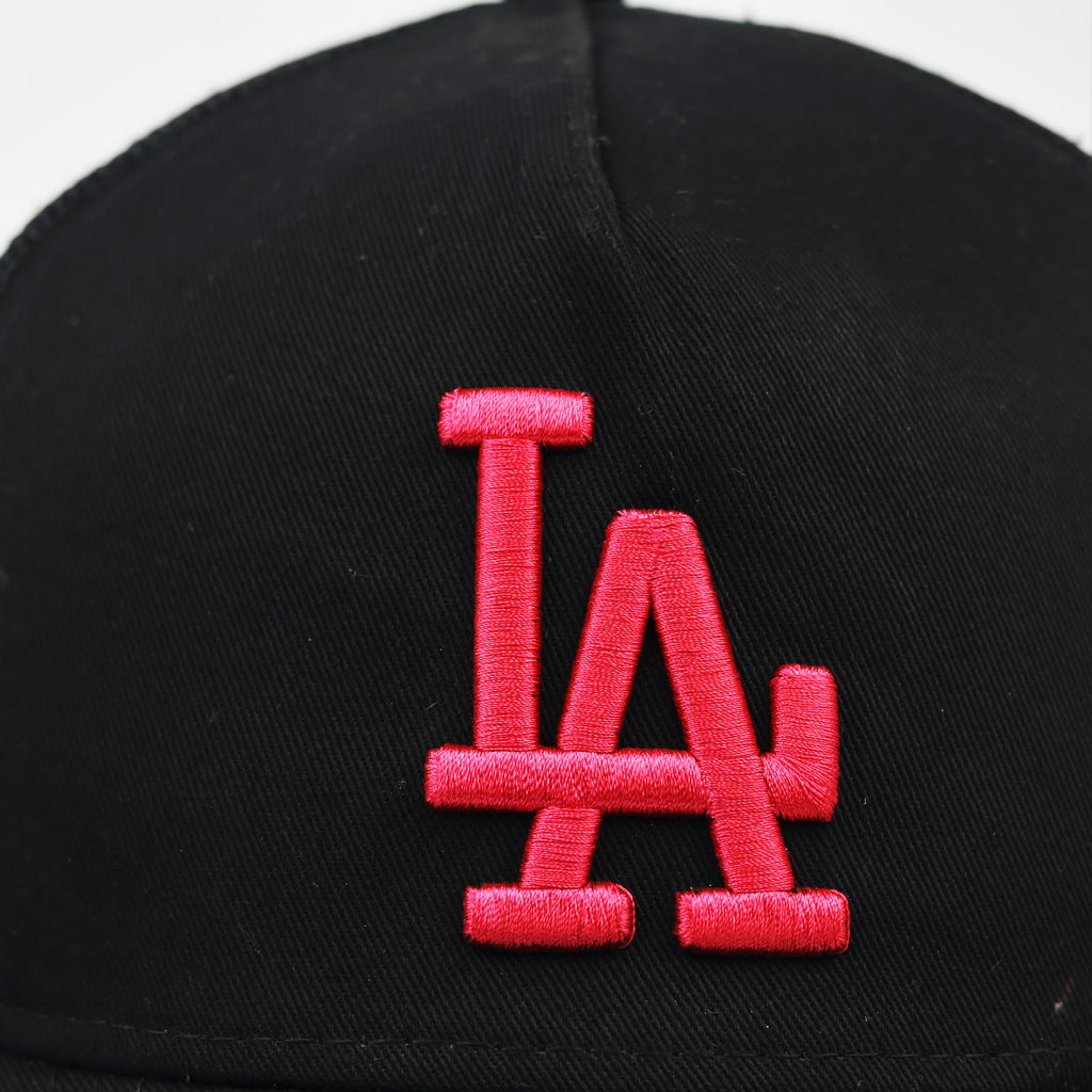 Thrifted New Era LA Dodgers Embroidered Mesh Snapback Cap
