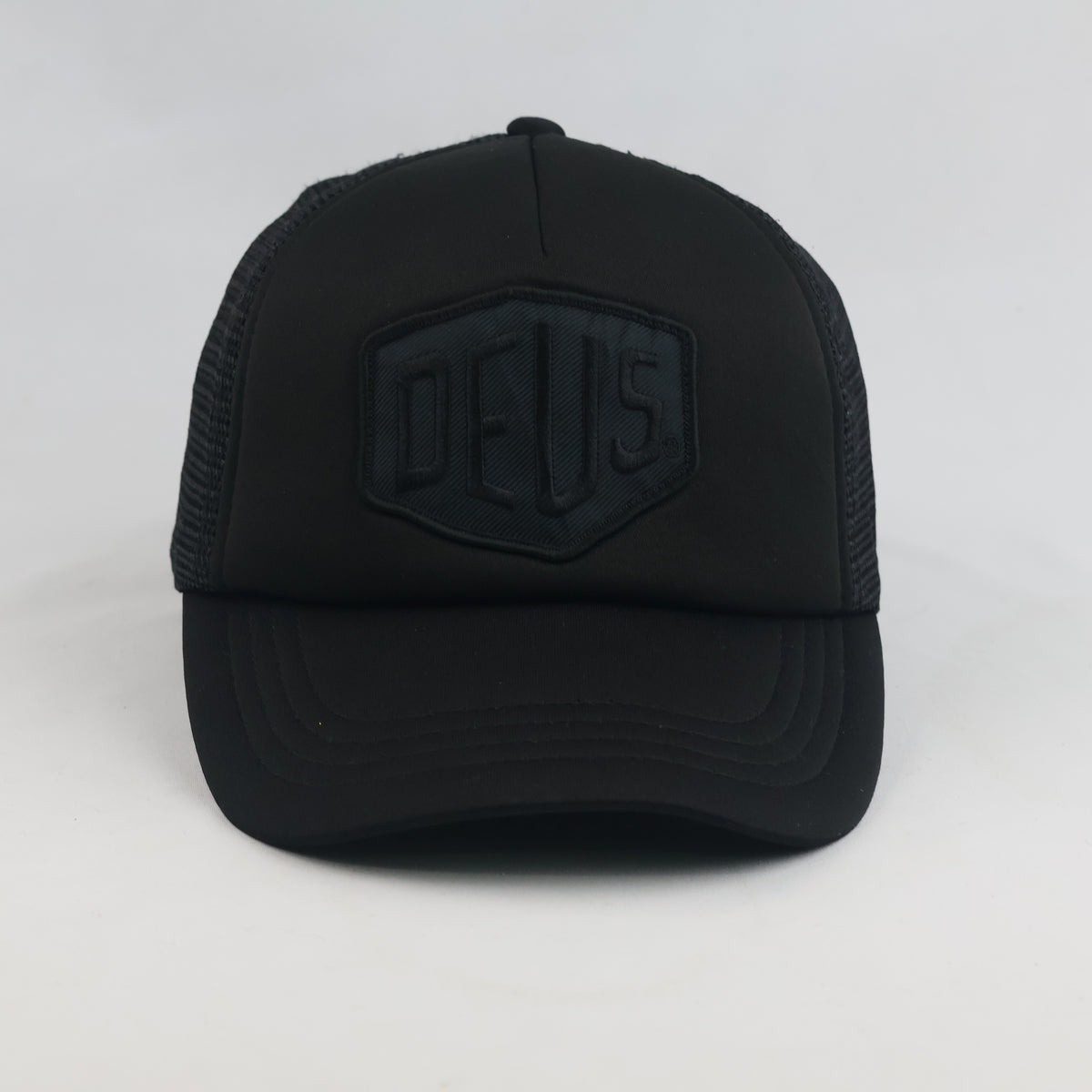 thrifted Deus Ex Machina Baylands Black Trucker Cap (57-58cm) | 10395