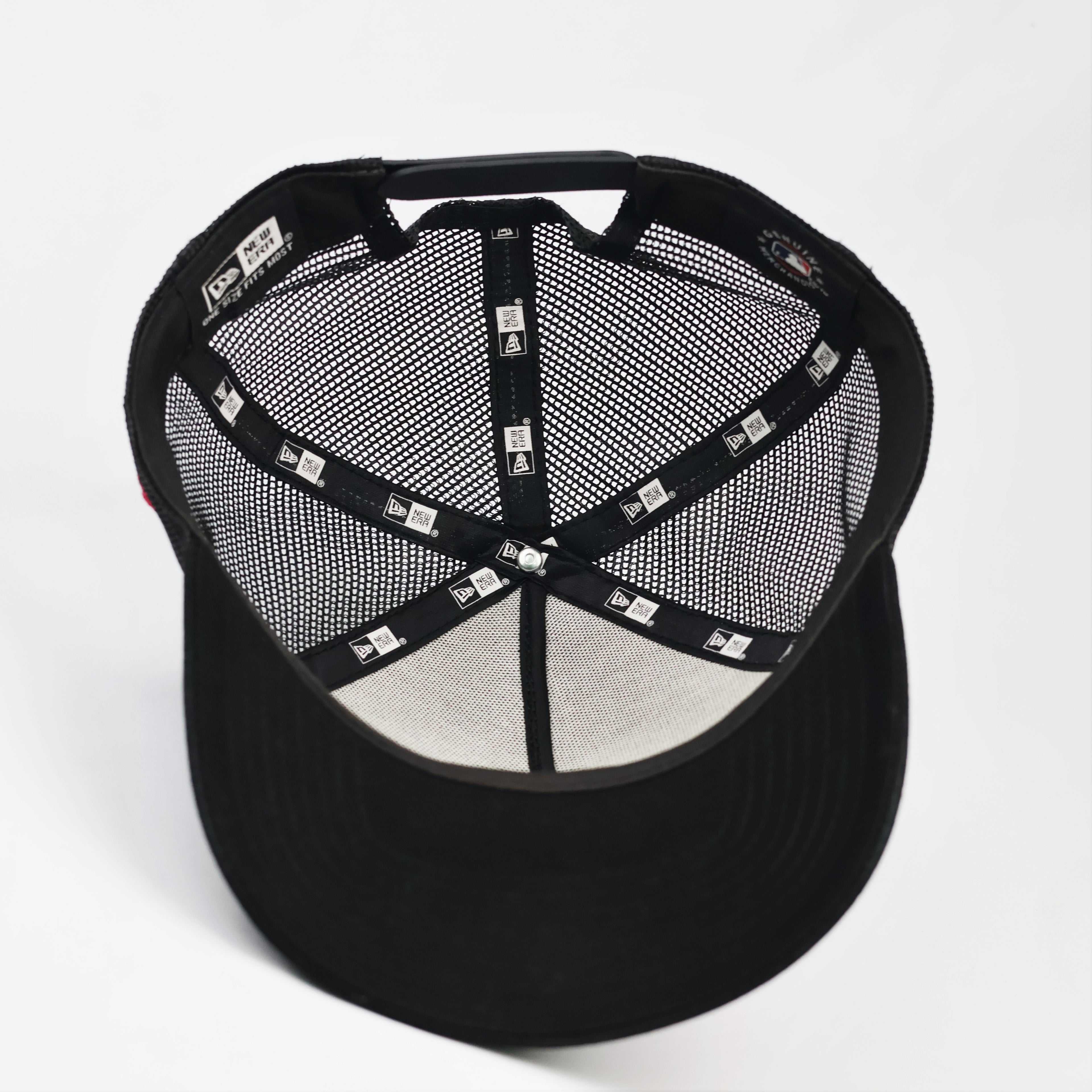 Thrifted New Era LA Dodgers Embroidered Mesh Snapback Cap