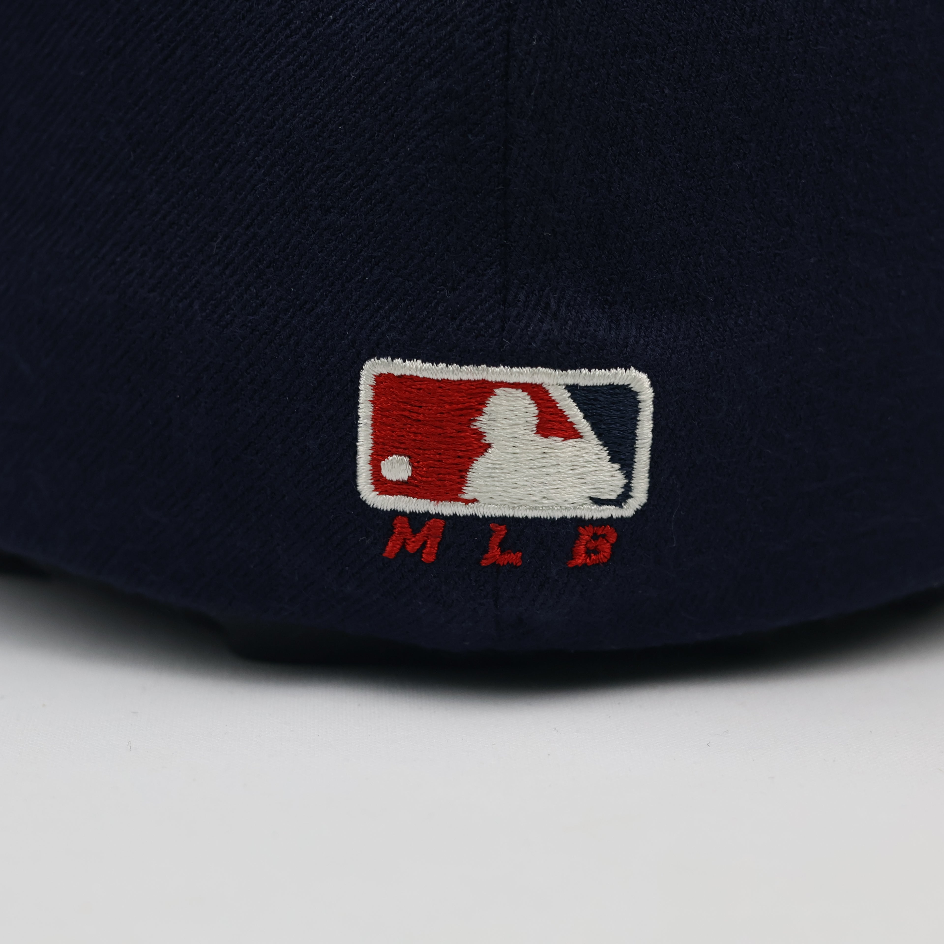 Thrifted Boston Red Sox Embroidered "B" Logo Yupoong Flexfit Hat