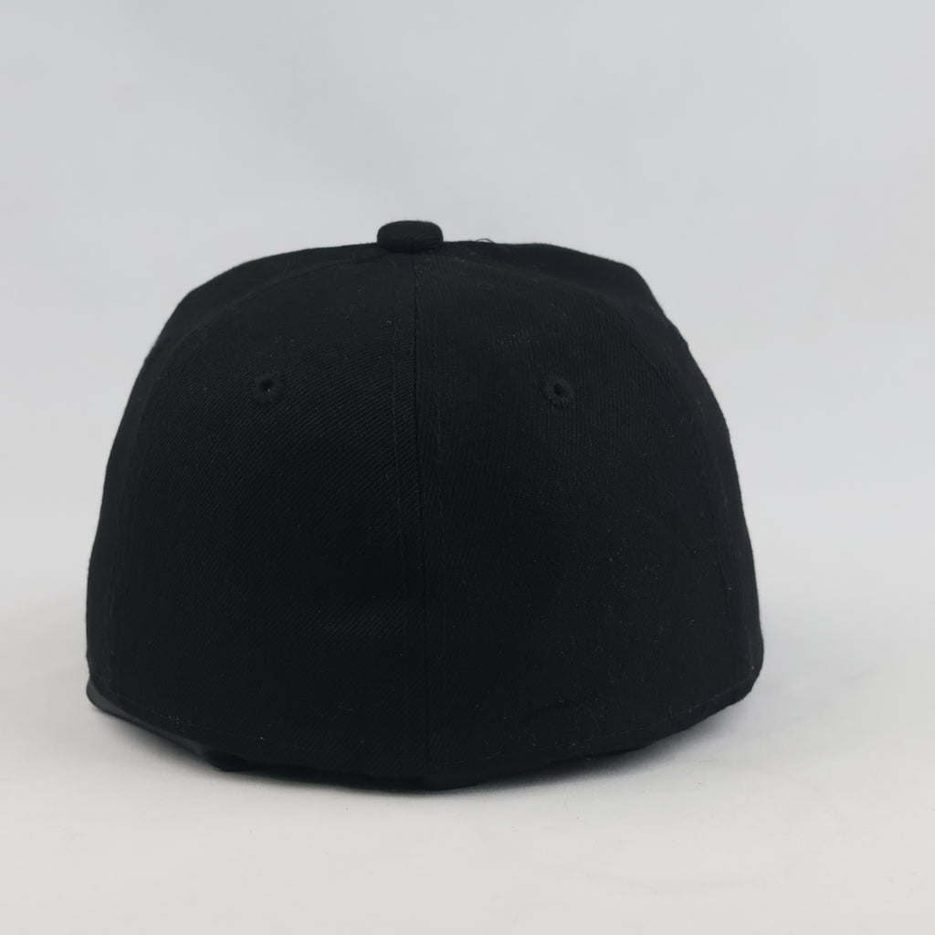 Thrifted Minimalist Urban Streetwear Black Fitted Flat Cap (57–58 cm) | 10401