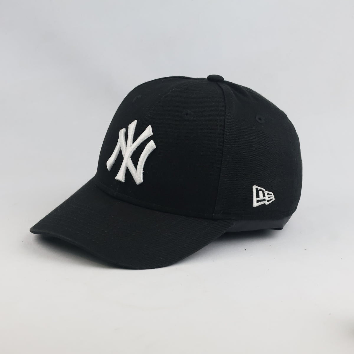 Thrifted MLB New York Yankees Kids Hat (55-57cm) | 10389